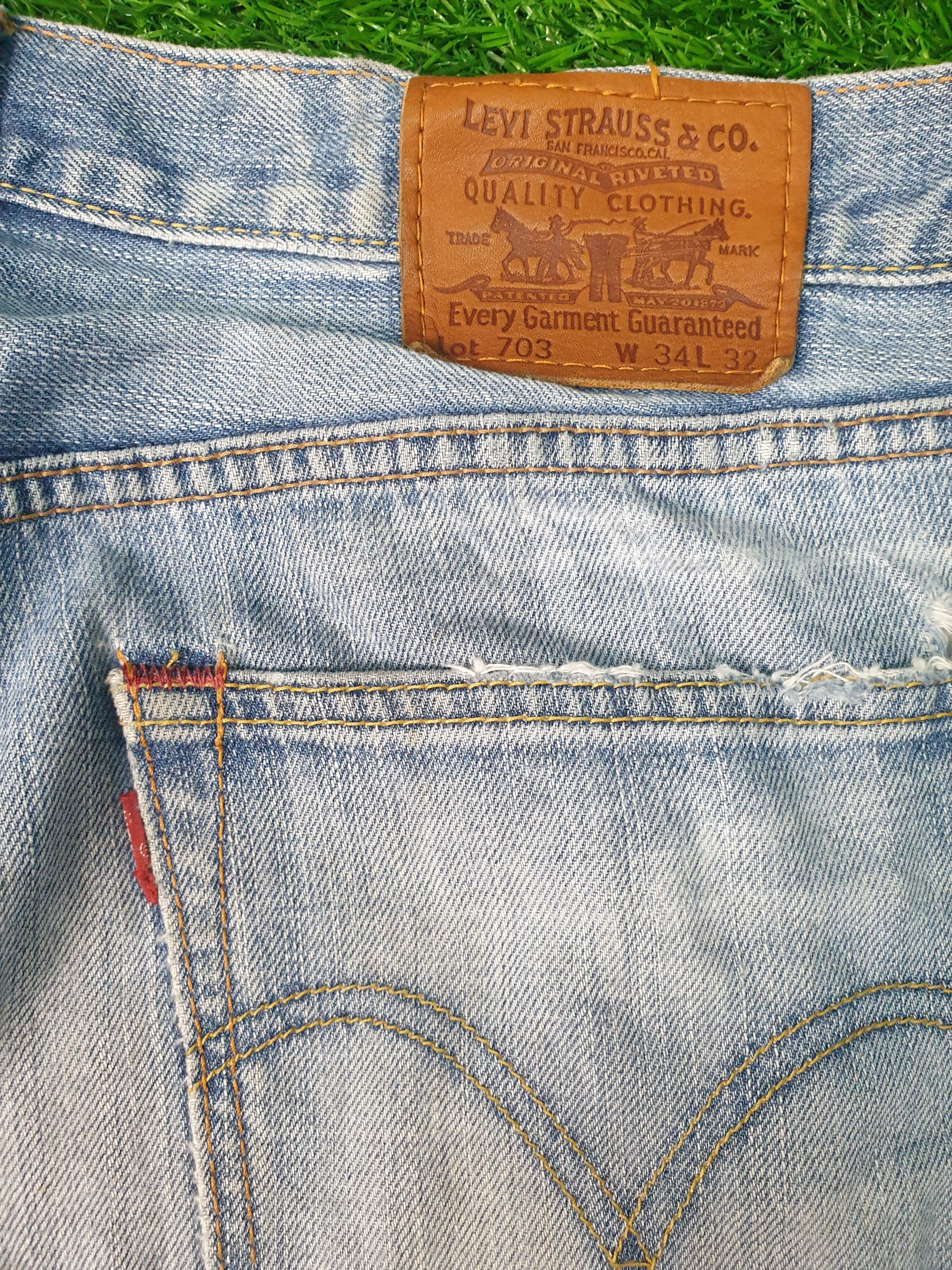 Levi's Vintage LEVIS 703 Faded Distressed Size 34X33 Jeans L0115 Size US 34 / EU 50 - 10 Thumbnail