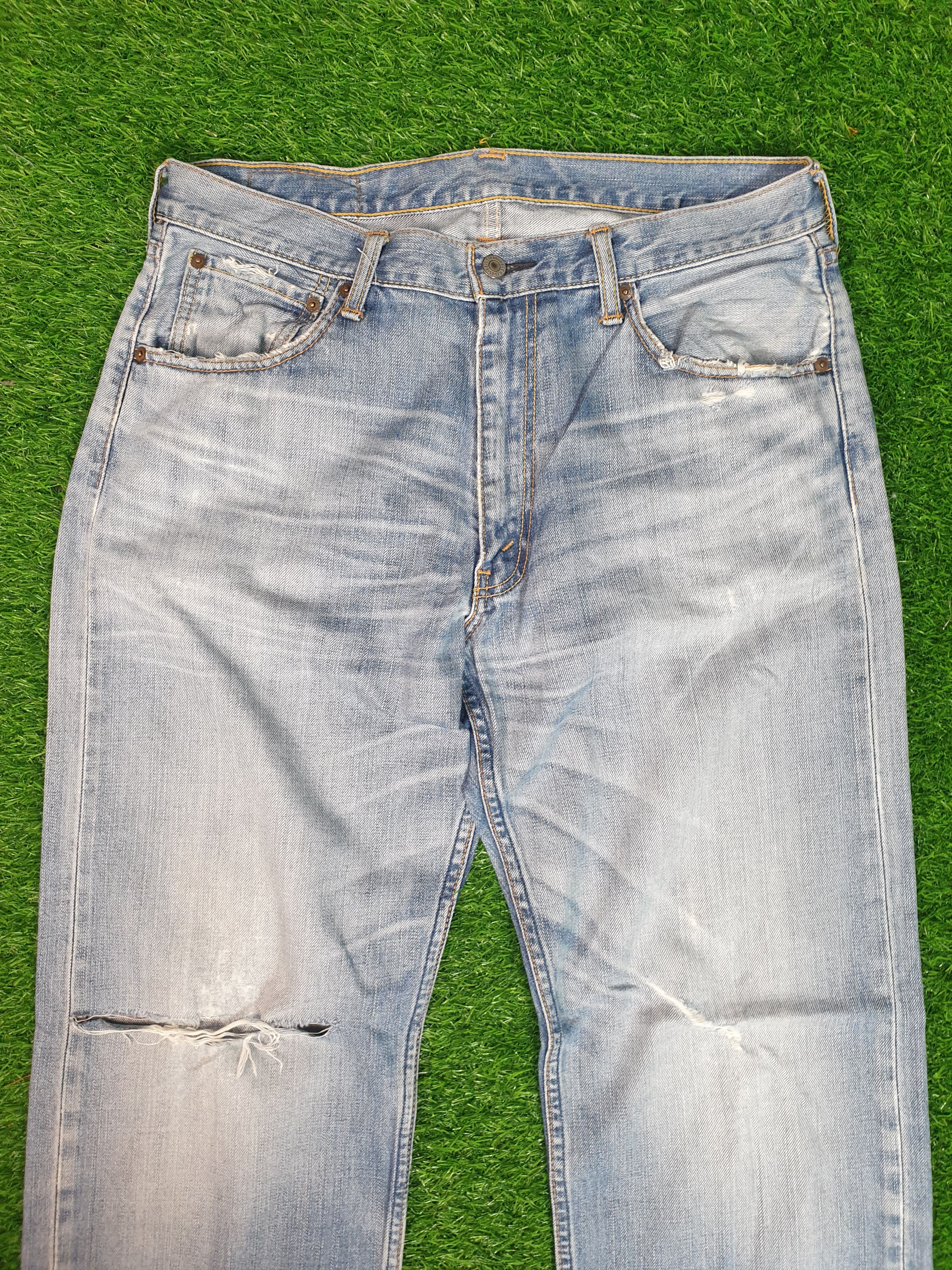 Levi's Vintage LEVIS 703 Faded Distressed Size 34X33 Jeans L0115 Size US 34 / EU 50 - 5 Thumbnail