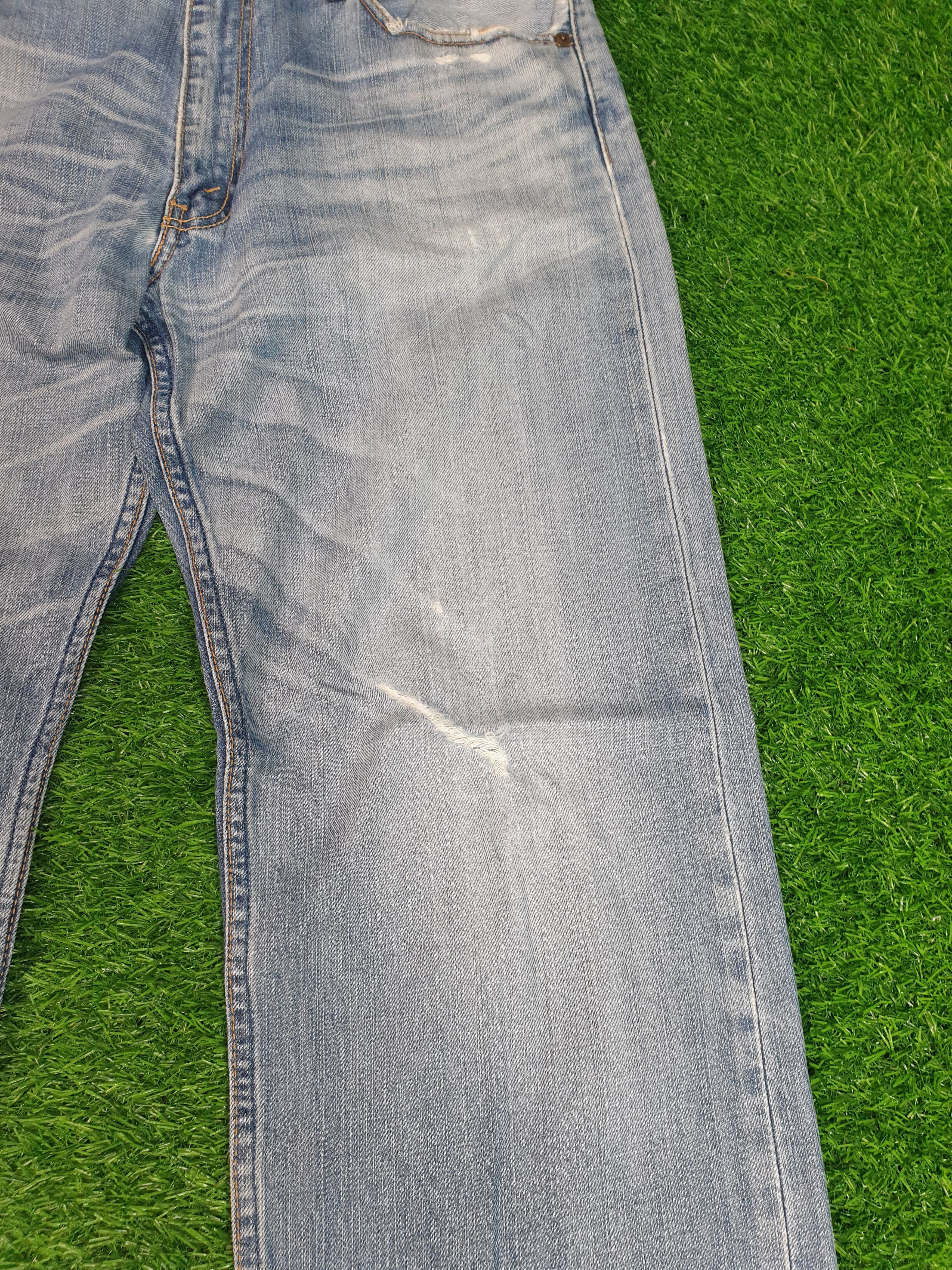 Levi's Vintage LEVIS 703 Faded Distressed Size 34X33 Jeans L0115 Size US 34 / EU 50 - 4 Thumbnail