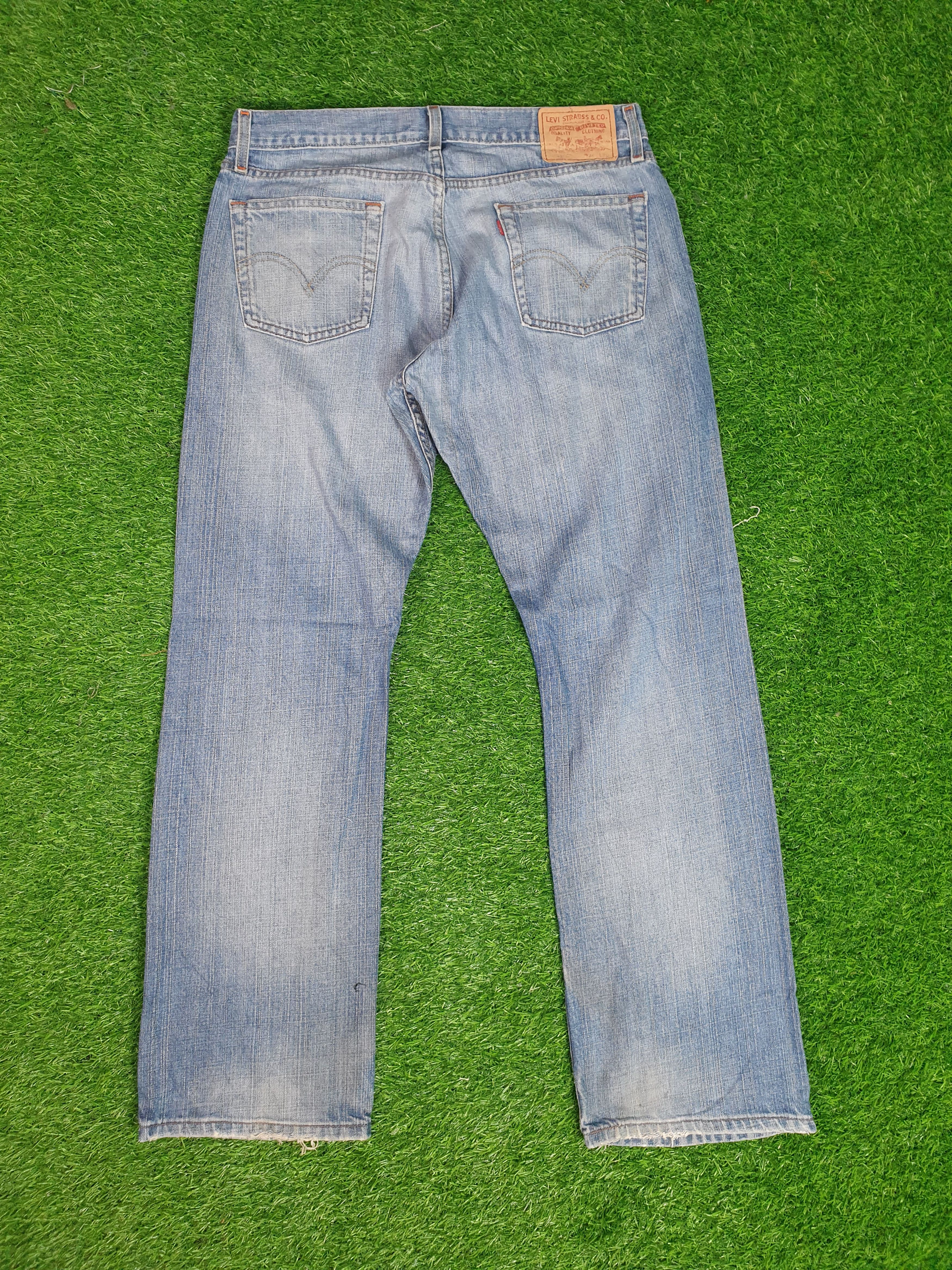 Levi's Vintage LEVIS 514 Faded Distressed Size 34X31 Jeans L0106 Size US 34 / EU 50 - 2 Thumbnail