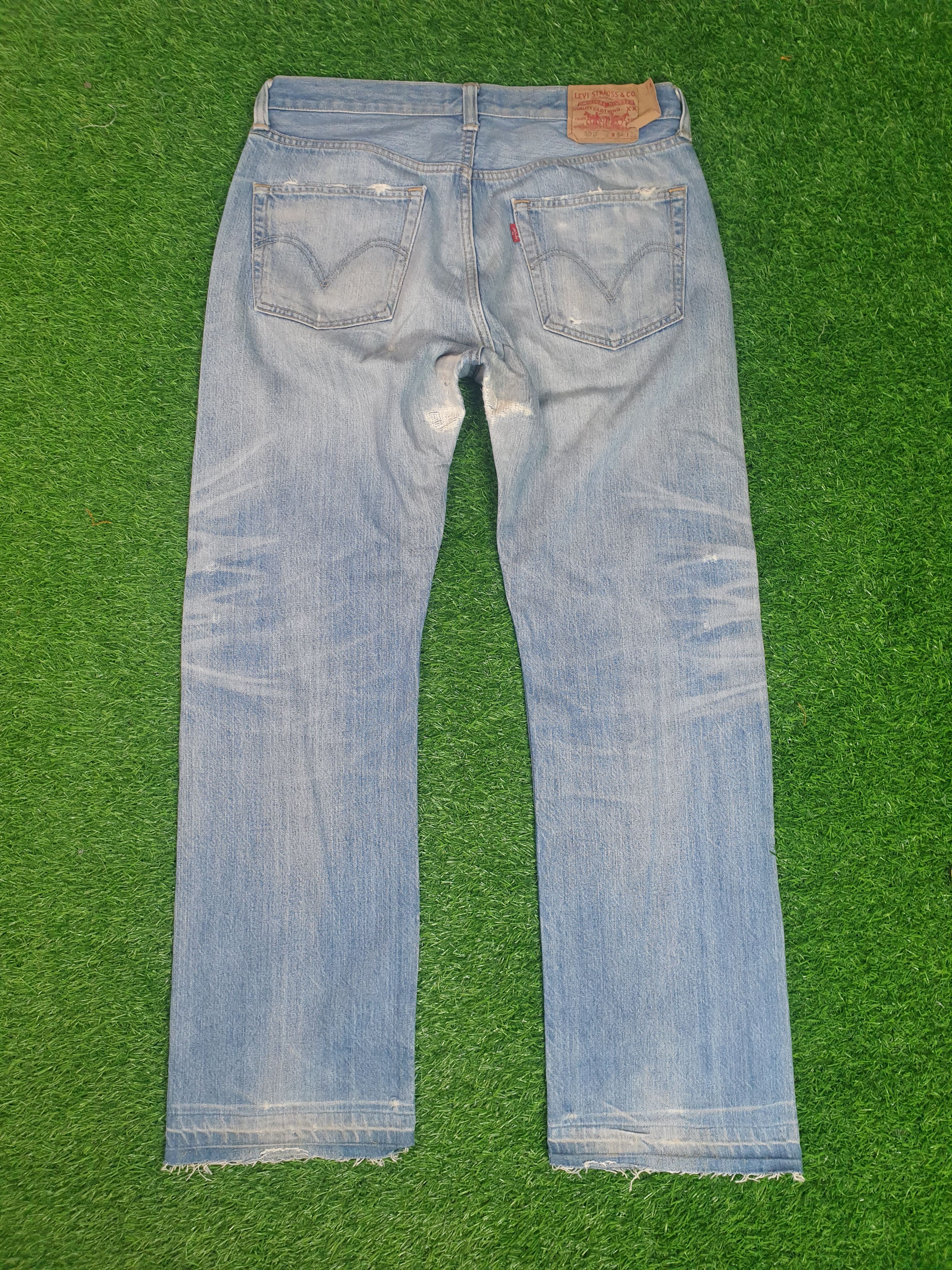 Levi's LEVIS 501 Stone Wash Distressed Size 34X31 Jeans L0180 Size US 34 / EU 50 - 2 Thumbnail