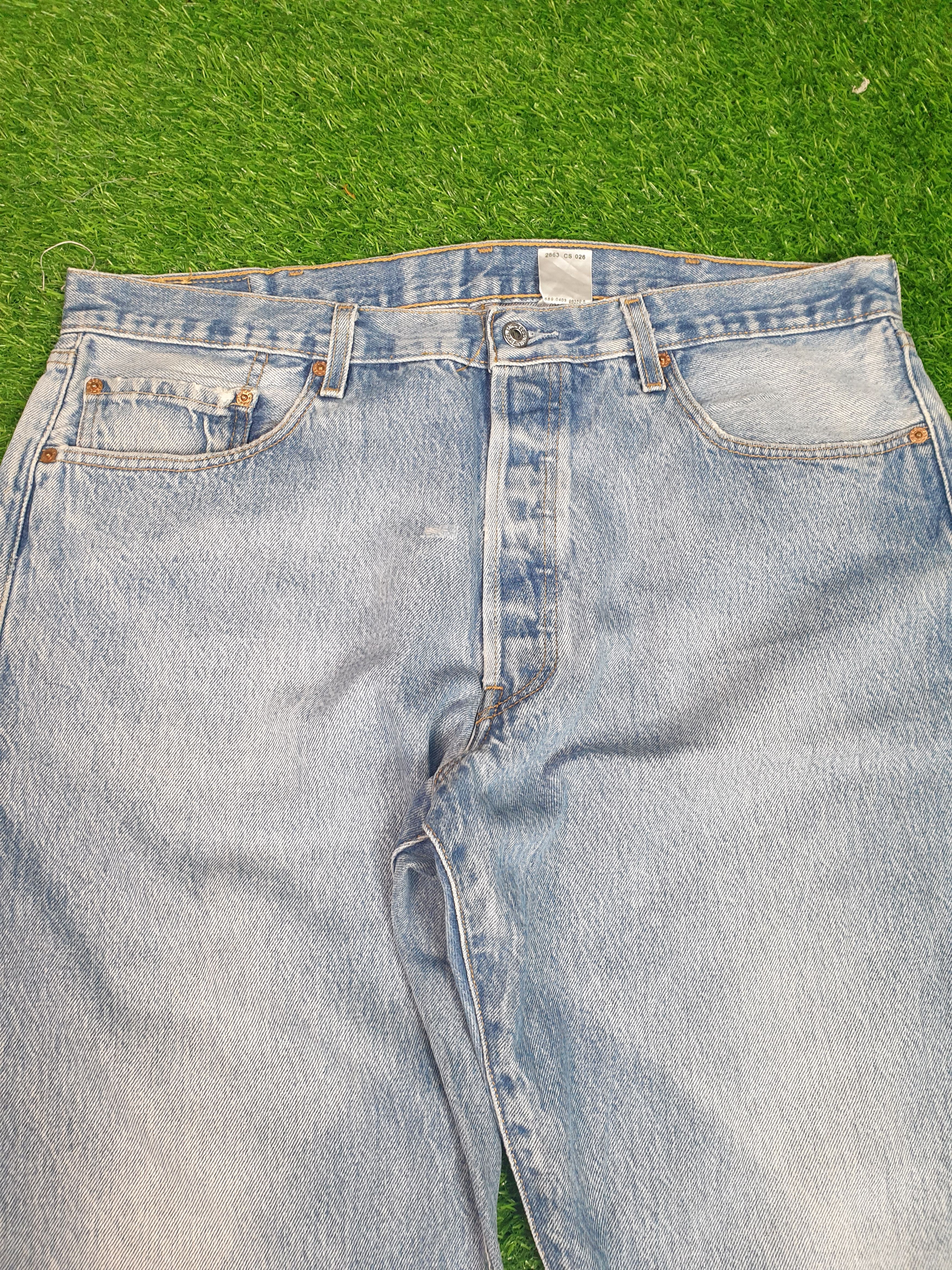 Levi's Vintage LEVIS 501 Light Wash Faded 38X29.5 Jeans L0066 Size US 38 / EU 54 - 4 Thumbnail