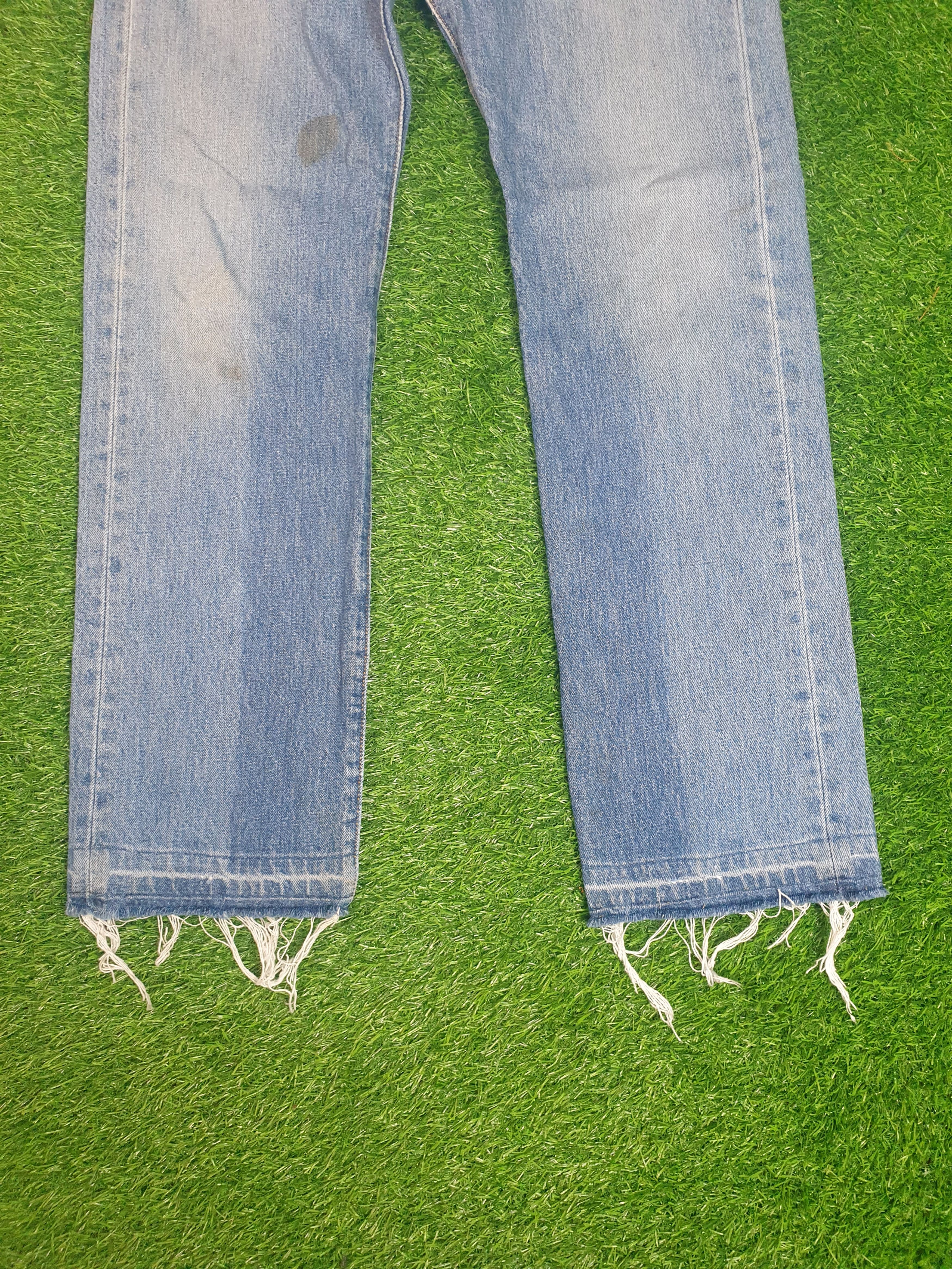 Levi's LEVIS 501 Sun Faded Distressed Size 32X30 Jeans L0182 Size US 32 / EU 48 - 3 Thumbnail