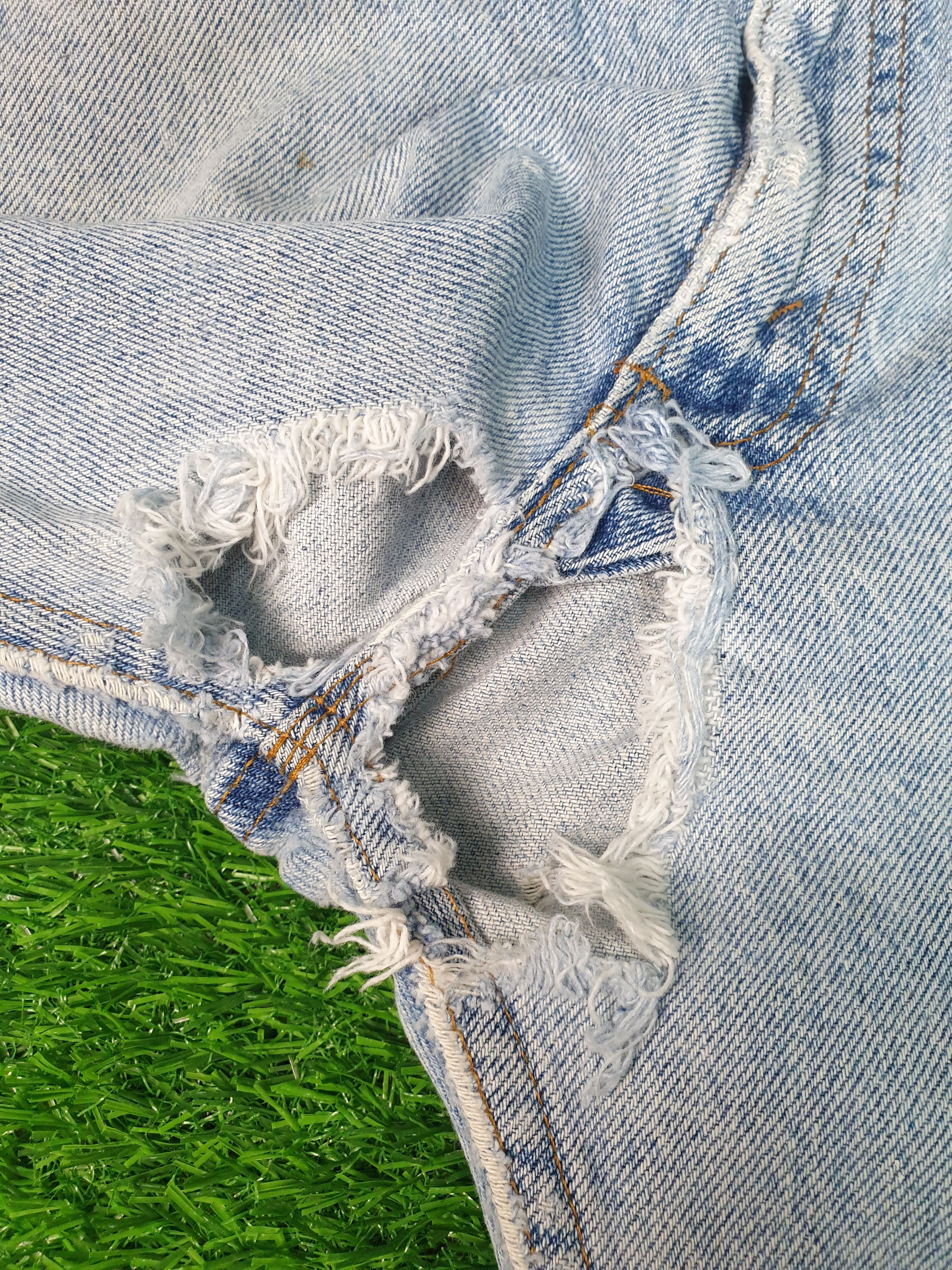 Levi's Vintage 90's LEVIS 505 Faded Distressed 32X29 Jeans L0157 Size US 32 / EU 48 - 6 Thumbnail