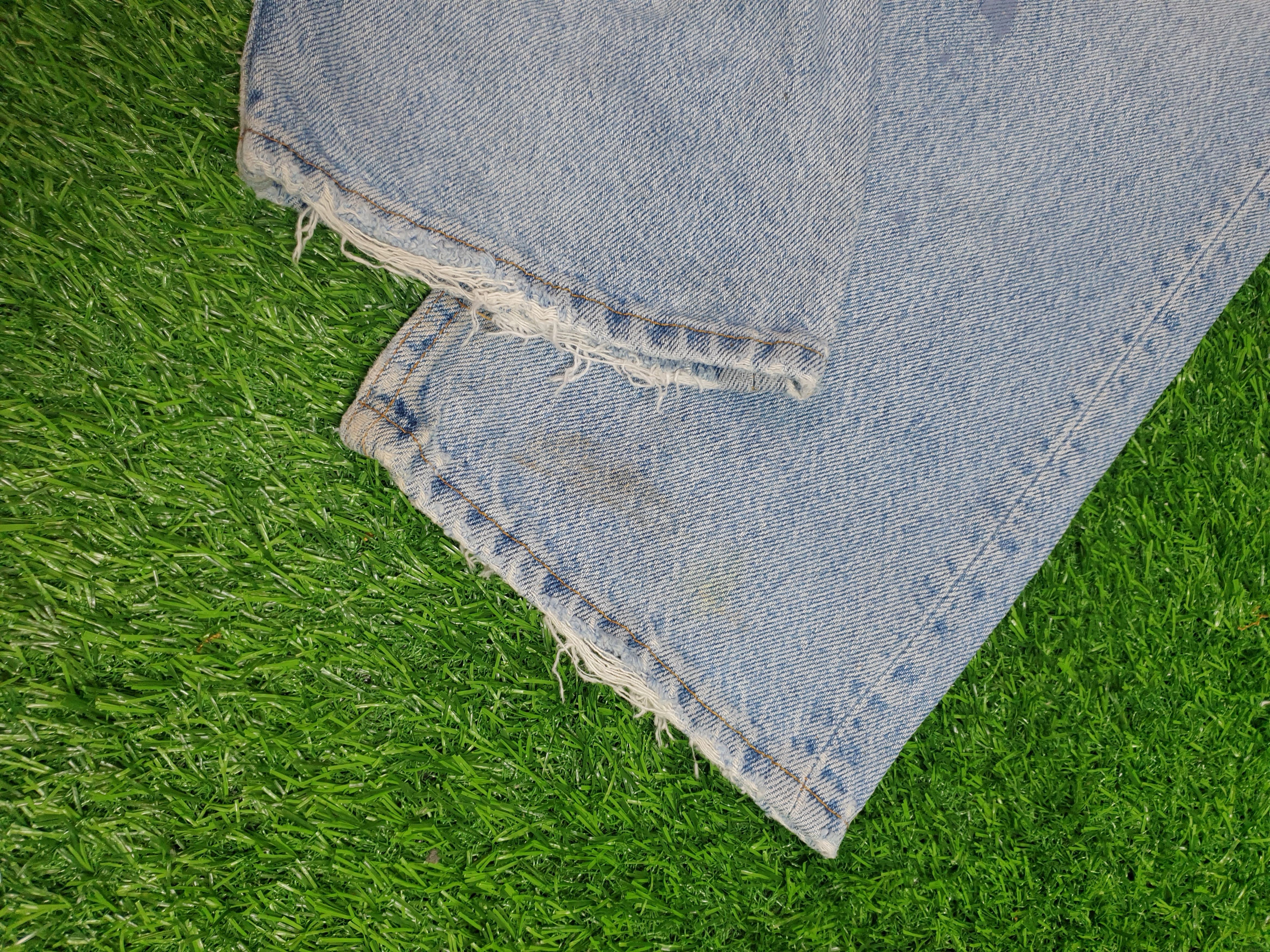 Levi's Vintage 90's LEVIS 505 Faded Distressed 32X29 Jeans L0157 Size US 32 / EU 48 - 10 Thumbnail