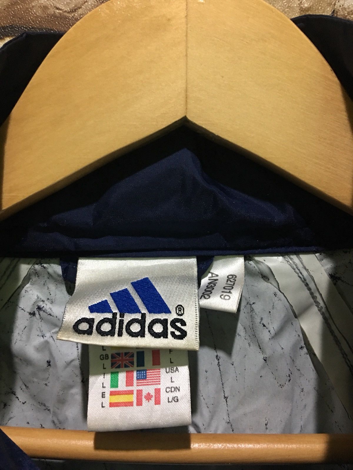 Adidas 90s Vintage Mens ADIDAS BAYERN MUNICH Tracksuit Jacket Size US L / EU 52-54 / 3 - 3 Thumbnail