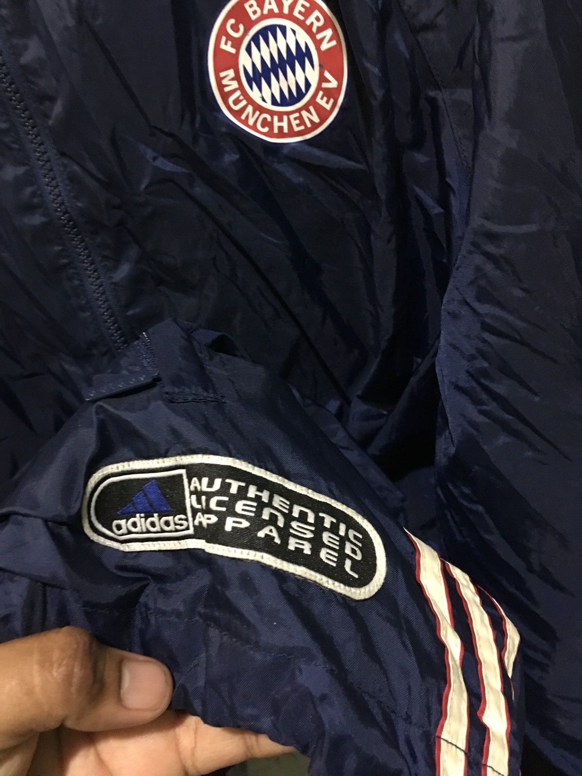 Adidas 90s Vintage Mens ADIDAS BAYERN MUNICH Tracksuit Jacket Size US L / EU 52-54 / 3 - 5 Thumbnail