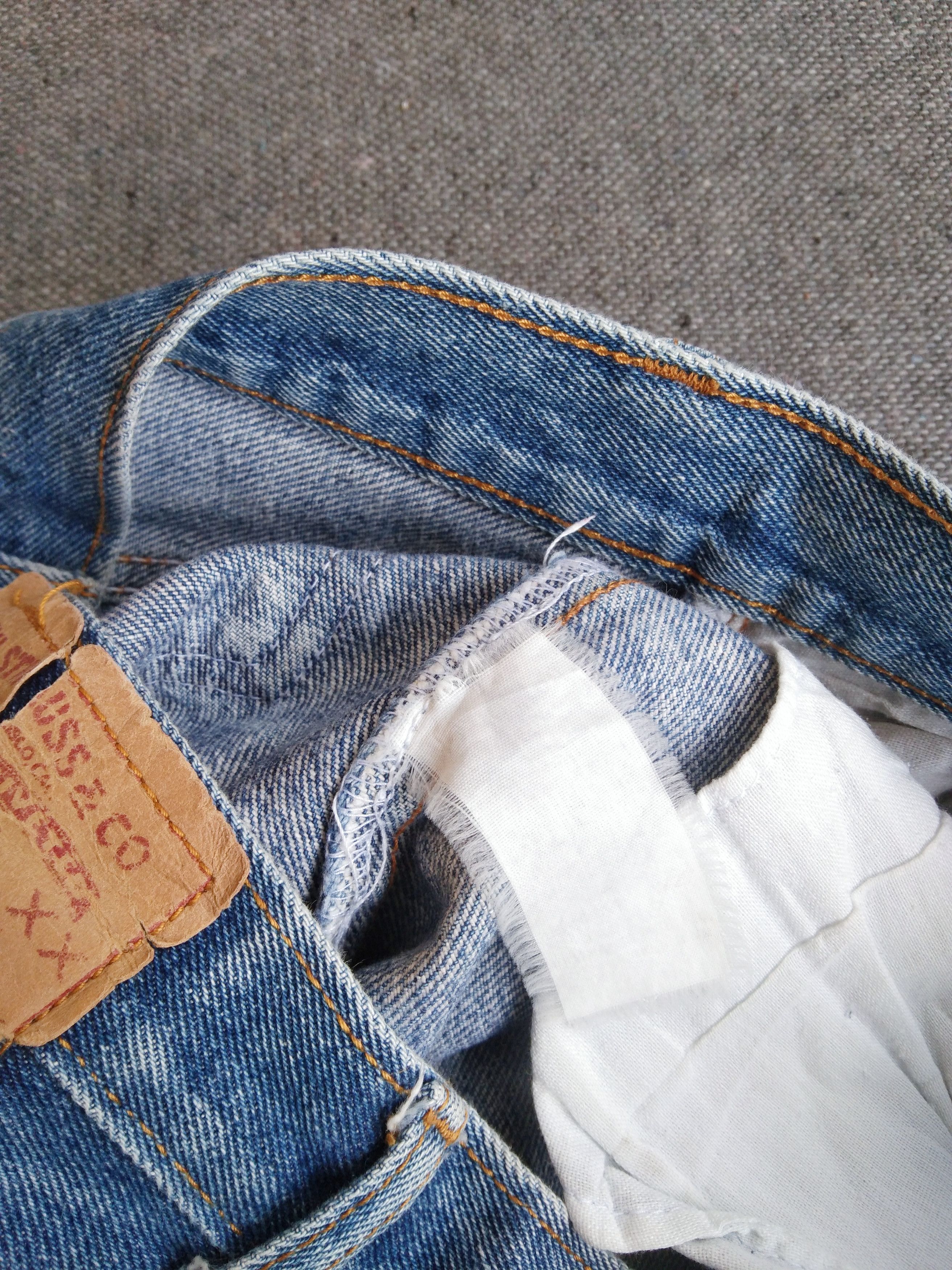 Levi's Vintage Levi's Jeans 505 Distressed Faded Blue Denim 27x28 Size US 27 - 7 Thumbnail