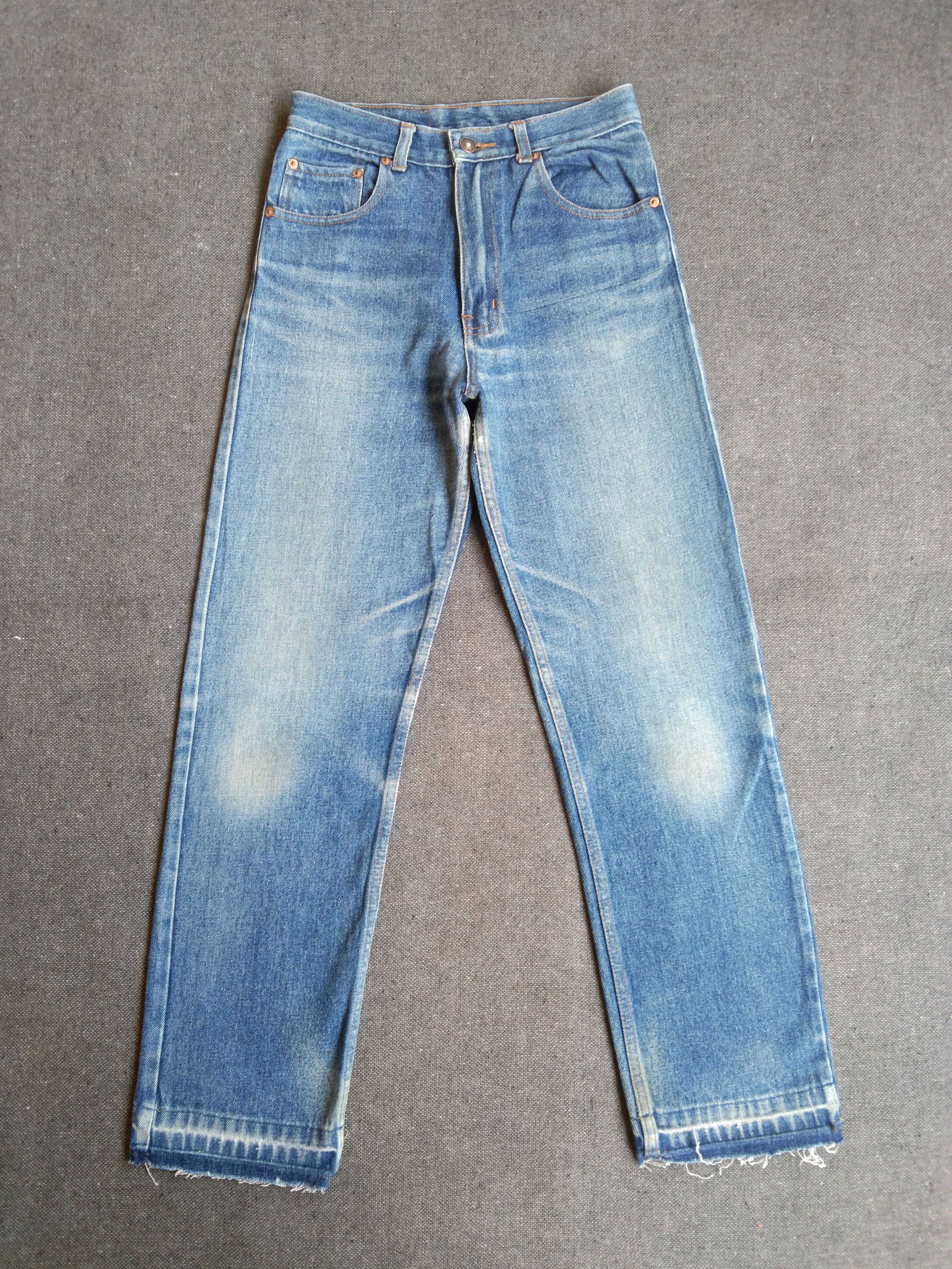 Levi's Vintage Levi's Jeans 505 Distressed Faded Blue Denim 27x28 Size US 27 - 1 Thumbnail
