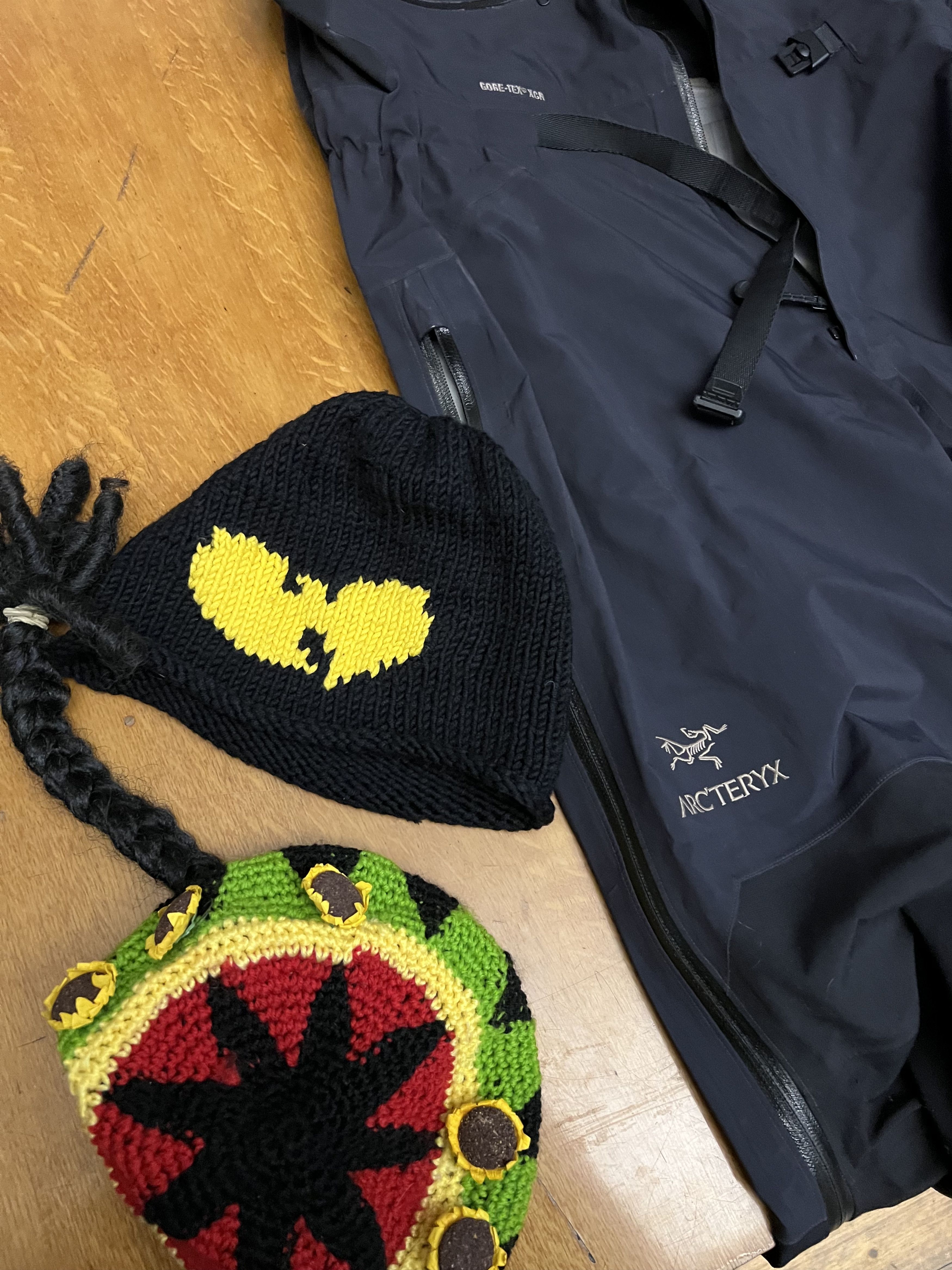 Handmade WU TANG CLAN 90s HAND KNITTED BEANIE Size ONE SIZE - 2 Thumbnail