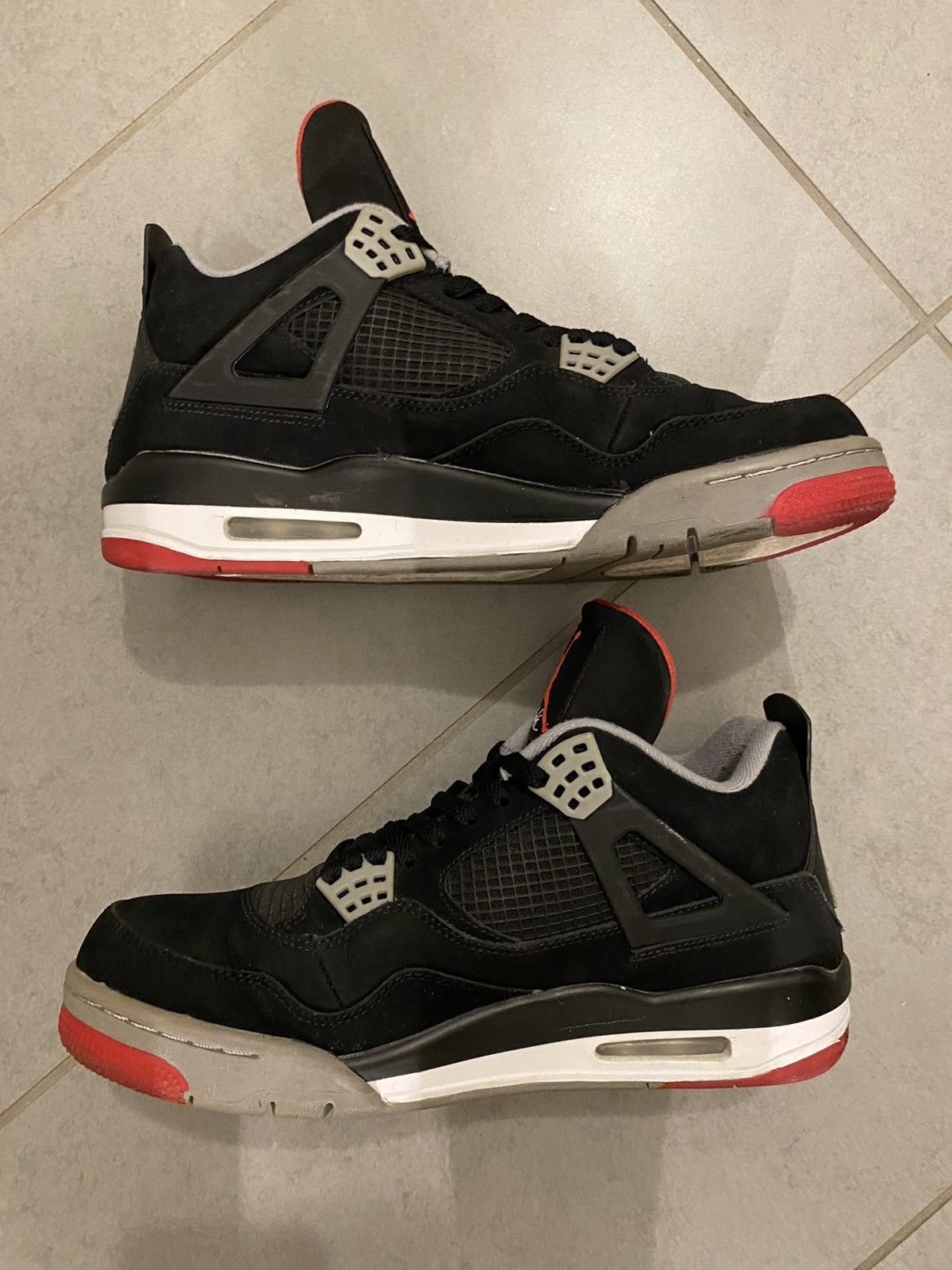 Jordan Brand × Nike ‘12 Air Jordan 4 Retro Bred Size US 10.5 / EU 43-44 - 2 Thumbnail