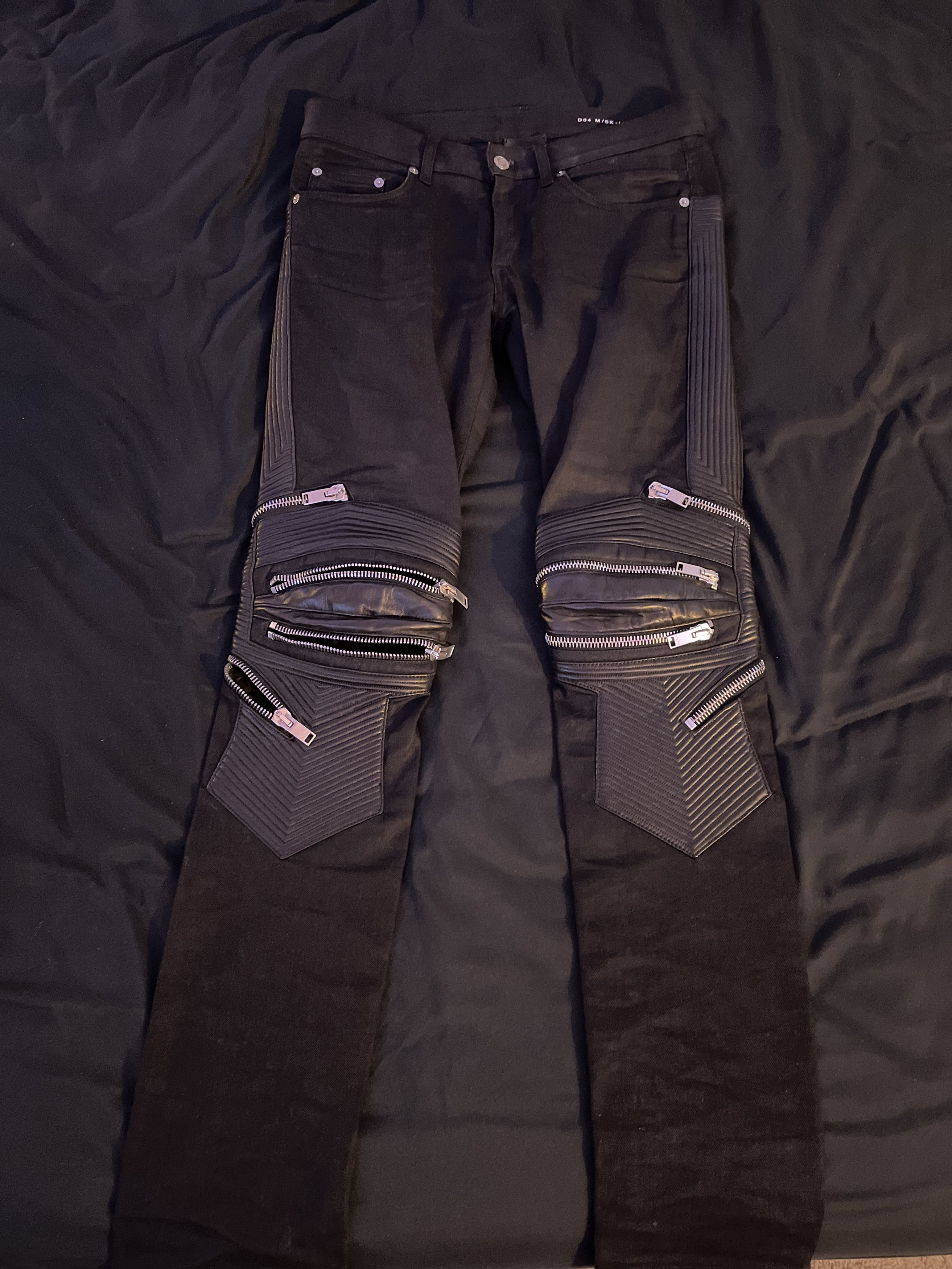 Saint Laurent サンローランbiker denim Saint Laurent Men's Black Leather and Denim Skinny Biker