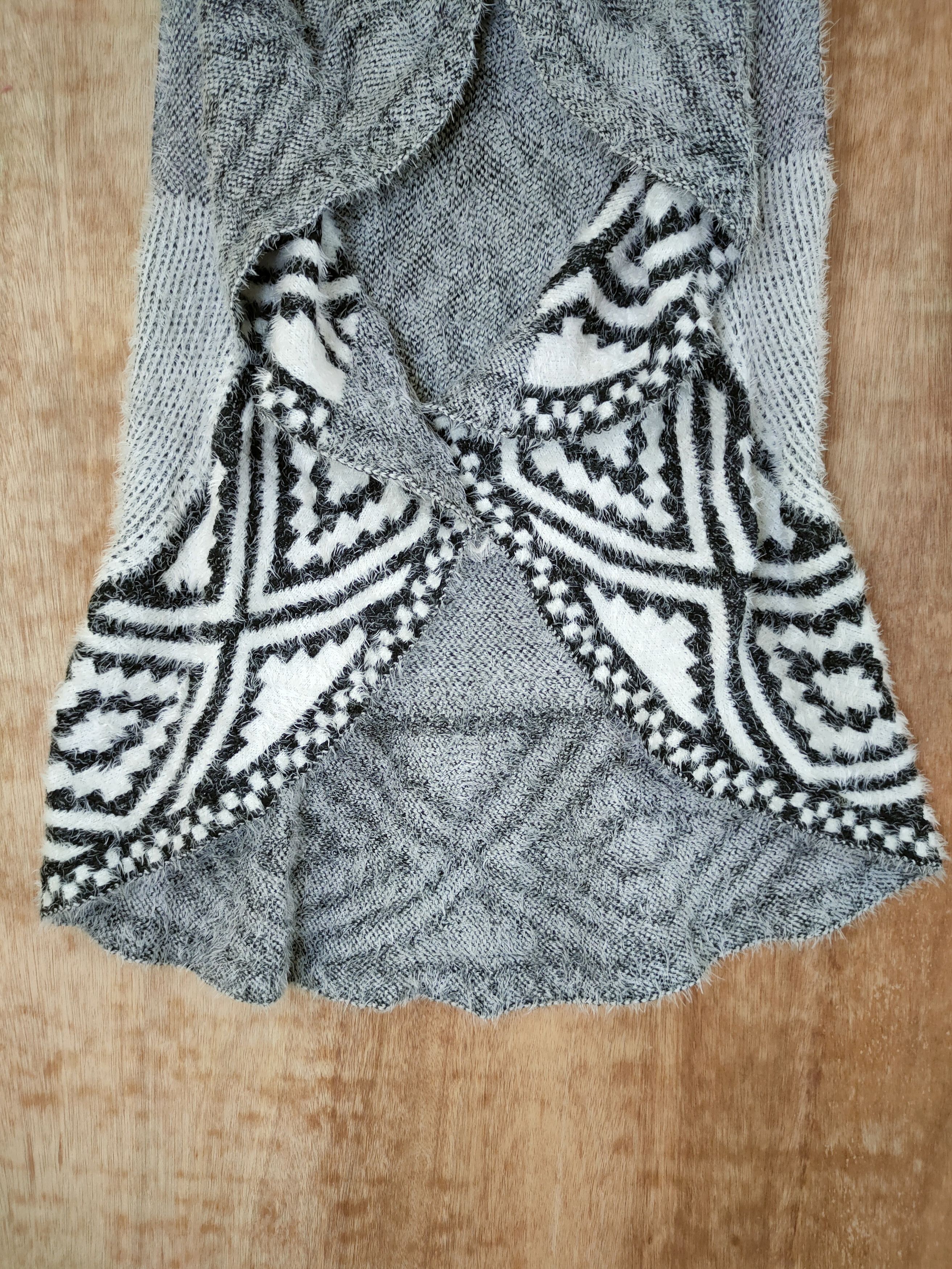 Vintage DL Navajo cardigan vest mohair fur shaggy japan #46-508 Size US S / EU 44-46 / 1 - 5 Thumbnail