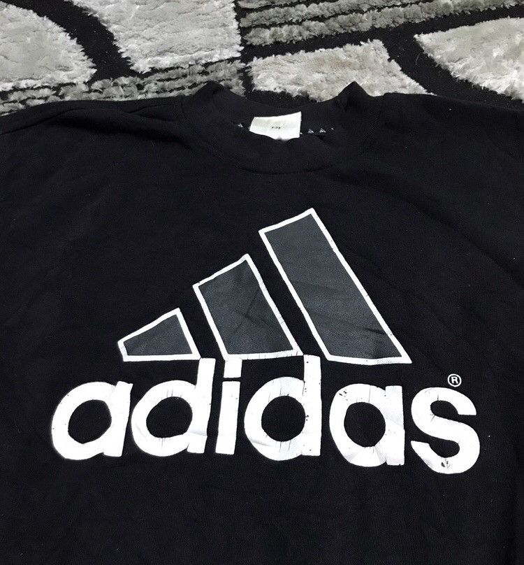 Vintage Vintage 90s Adidas center logo sweatshirt Size US M / EU 48-50 / 2 - 5 Thumbnail