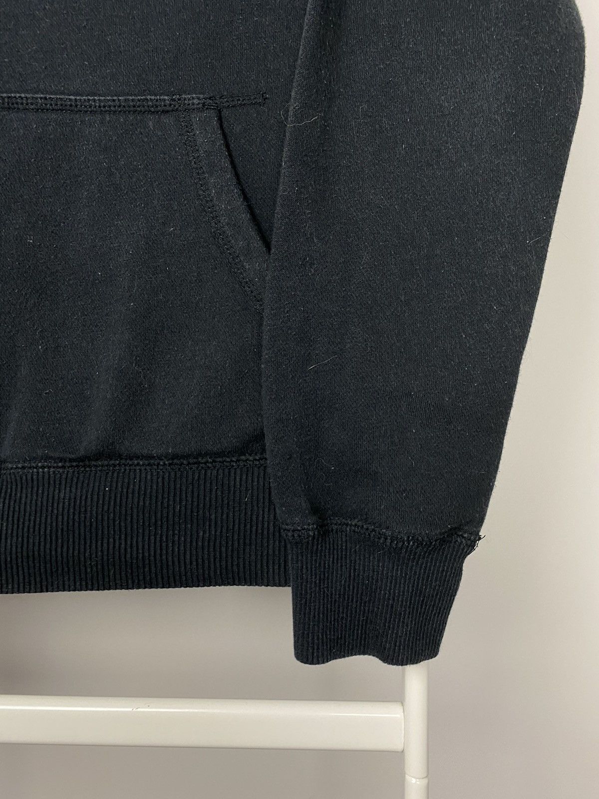 Nike × Vintage Nike spell out center swoosh hoodie black sweatshirt vintage Size US XS / EU 42 / 0 - 5 Thumbnail