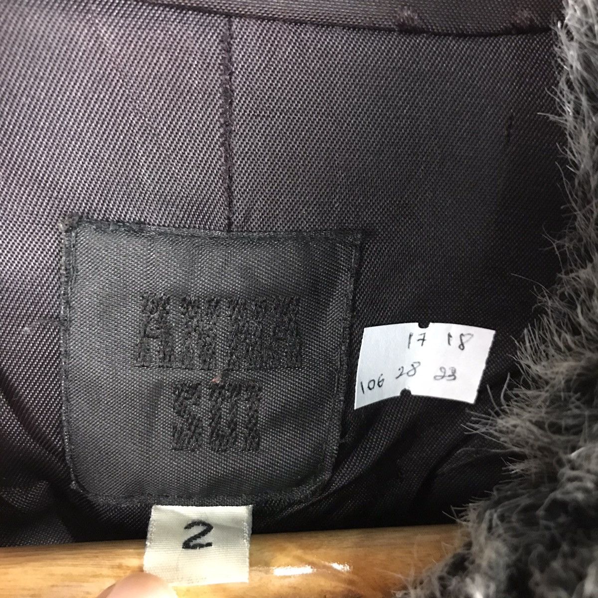 Anna Sui VINTAGE ANNA SUI FAUX FUR JACKET Size XS / US 0-2 / IT 36-38 - 9 Thumbnail
