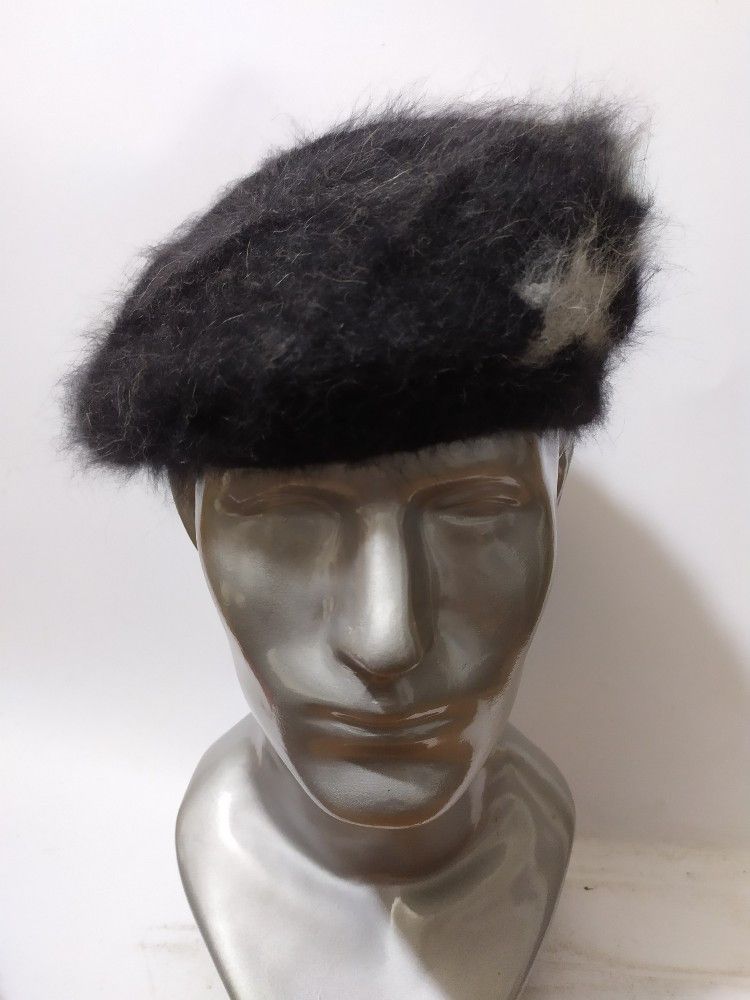 Japanese Brand 🔥Arth Japan Stars Design mohair Beret Hats Size ONE SIZE - 5 Thumbnail