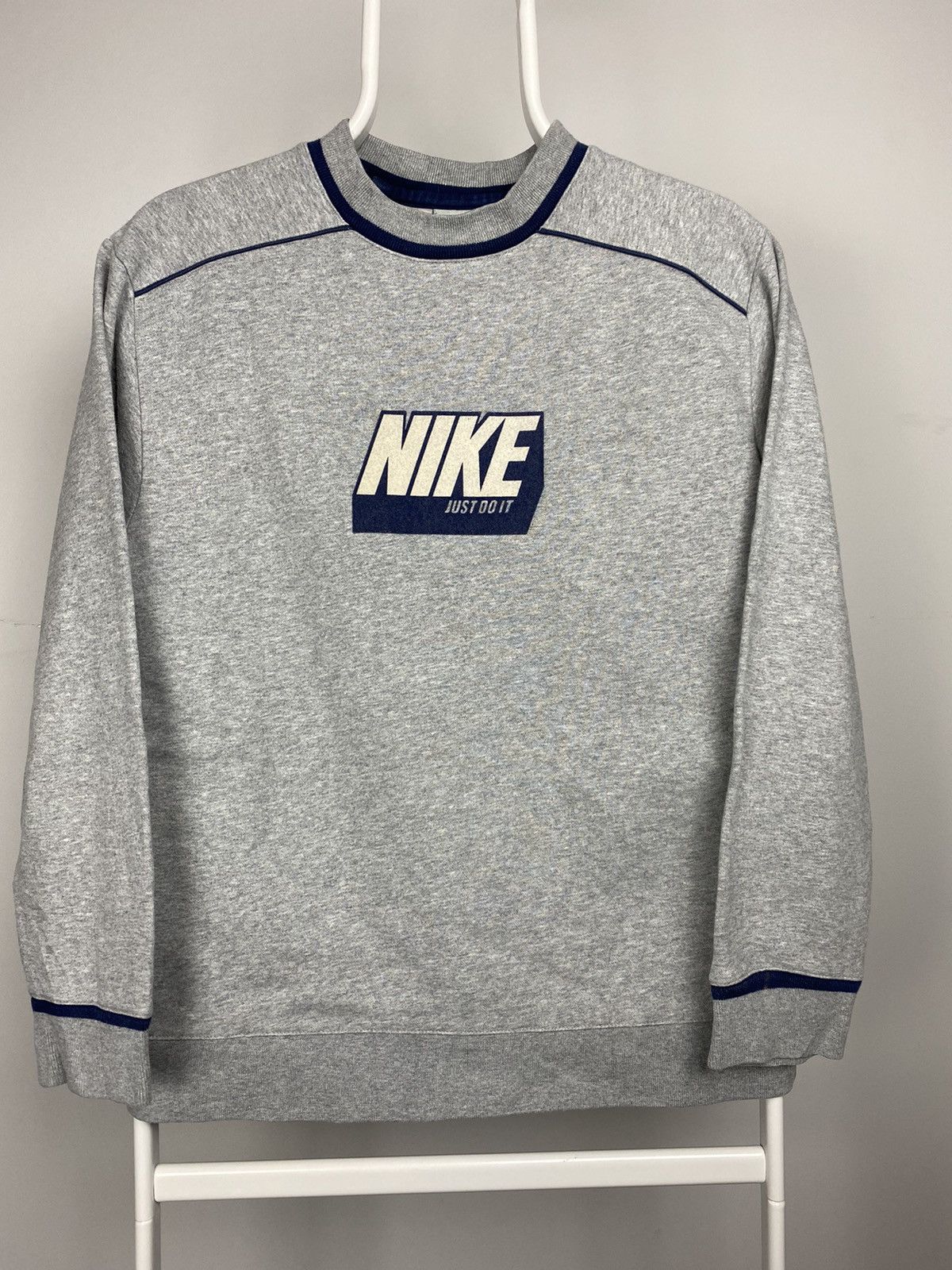 Nike × Vintage Nike vintage spellout sweatshirt grey navy 2000s Y2K Size US S / EU 44-46 / 1 - 1 Thumbnail