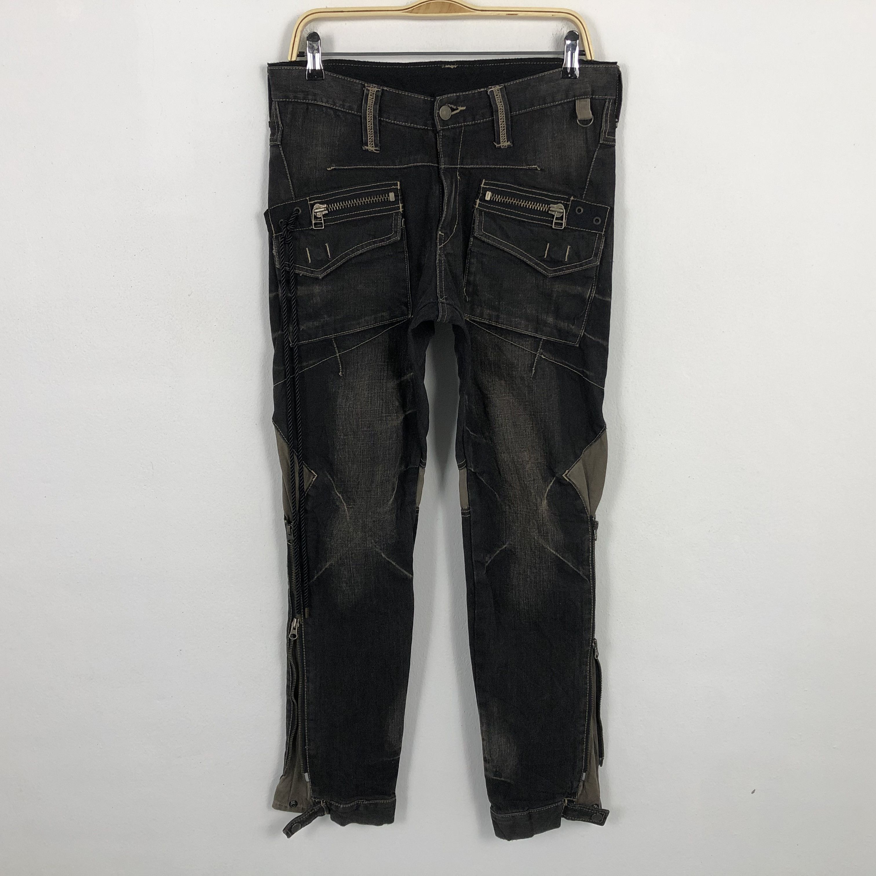 image of Vintage Ppfm Punk Style Multi Pocket Design Denim Jeans in Black, Men's (Size 33)
