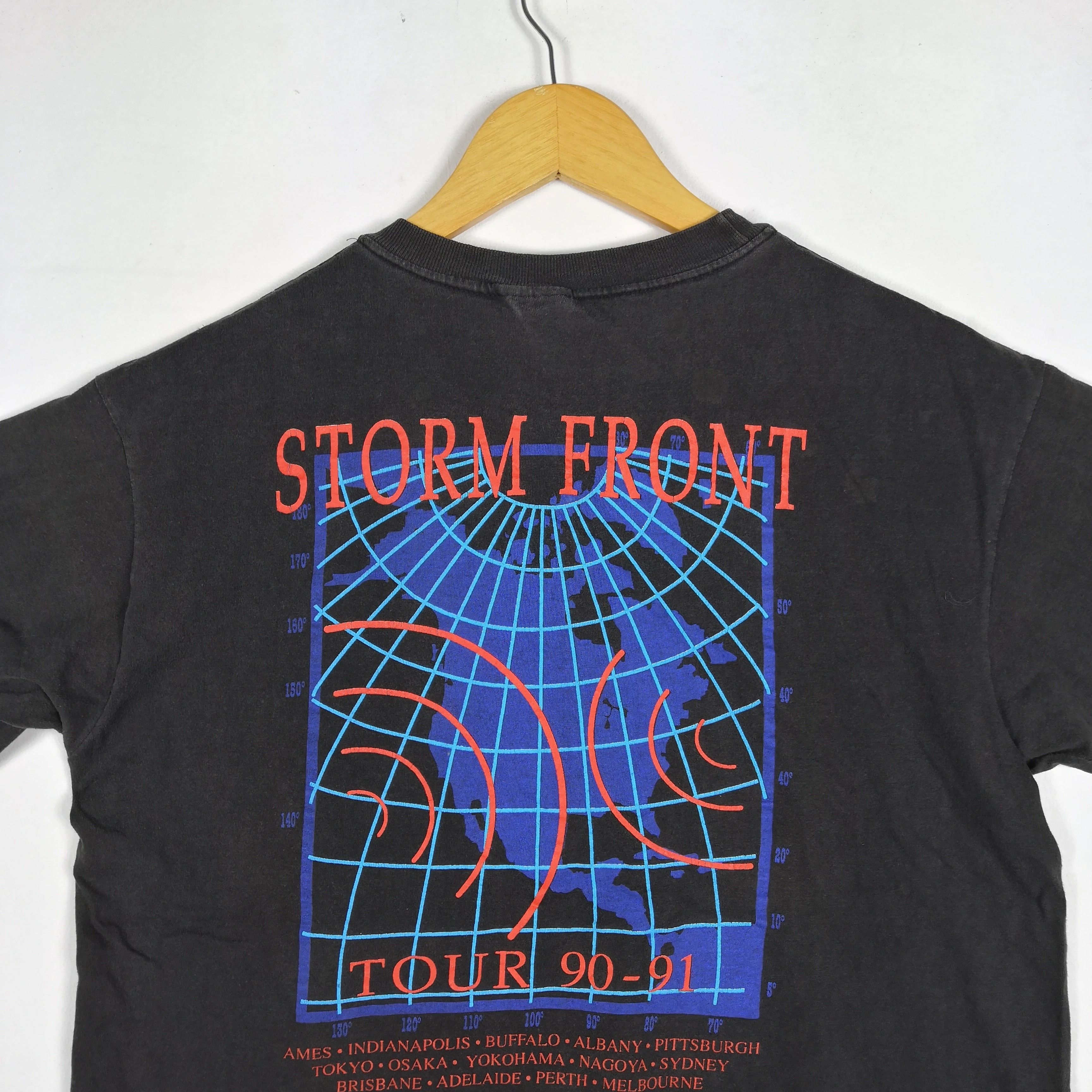 Band Tees × Vintage Vintage 90s Billy Joel T Shirt Store Front Tour Tees Size US M / EU 48-50 / 2 - 4 Thumbnail