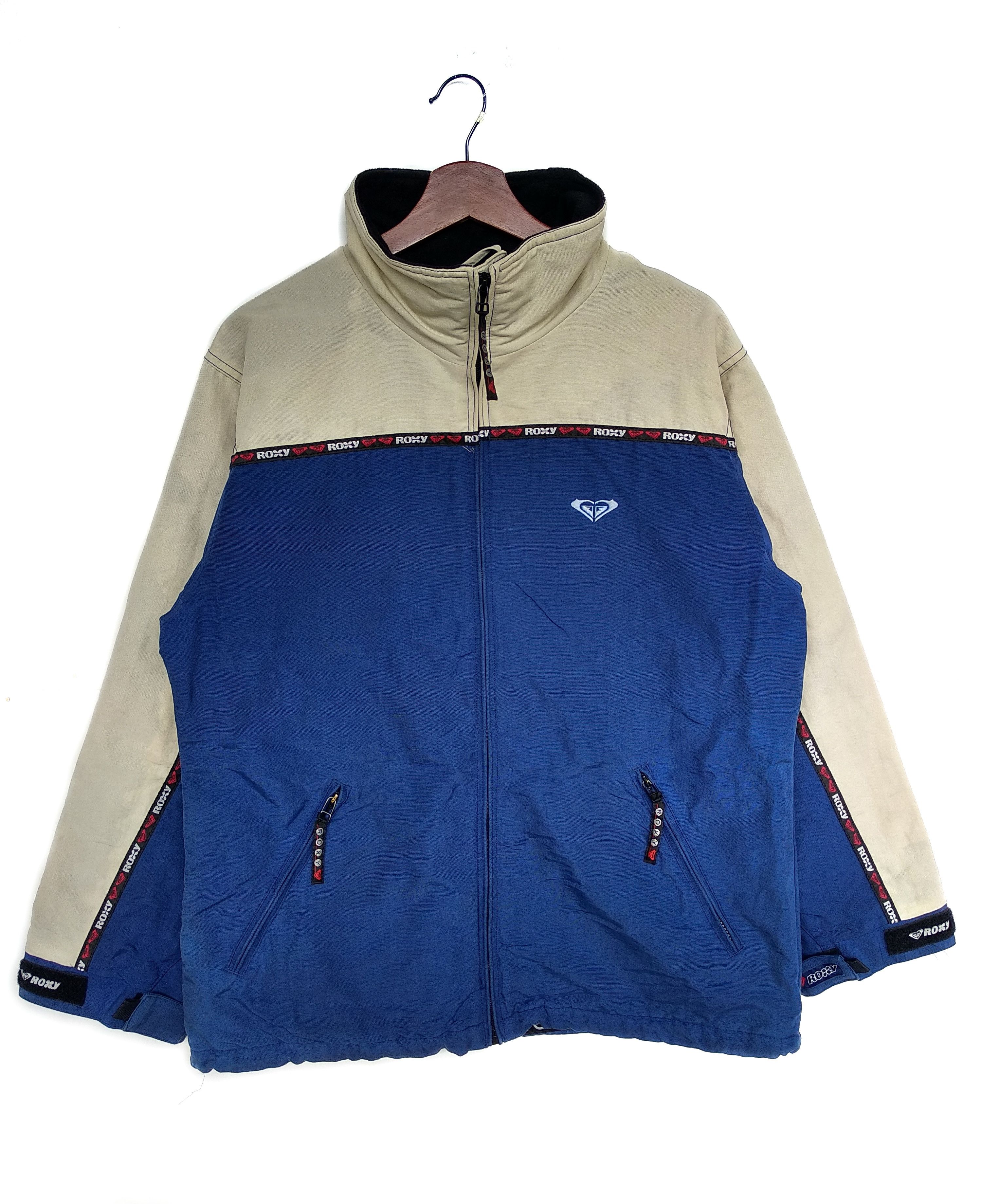 Vintage Roxy Snow Hoodie Jacket/Size L/Good Condition.