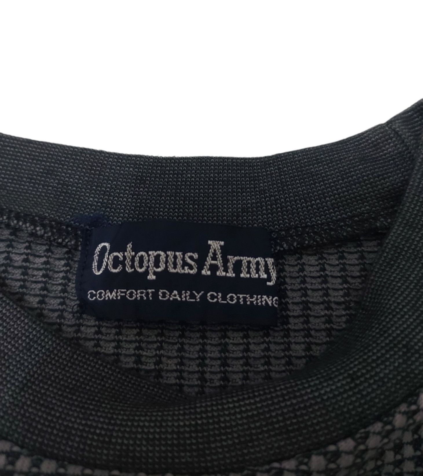 Japanese Brand × Octopus × Vintage RARE!VTG OCTOPUS ARMY "A CELLULAR SIESTA" JACQUARD CREWNECK Size US M / EU 48-50 / 2 - 6 Thumbnail