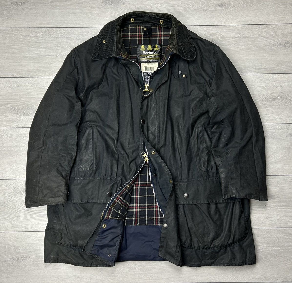 image of Barbour Border Wax Jacket C50/127Cm in Navy, Men's (Size 2XL)