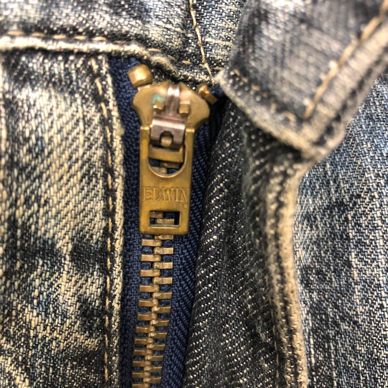 Edwin P176 VTG EDWIN DISTRESSED WORKWEAR DENIM Size US 34 / EU 50 - 12 Thumbnail