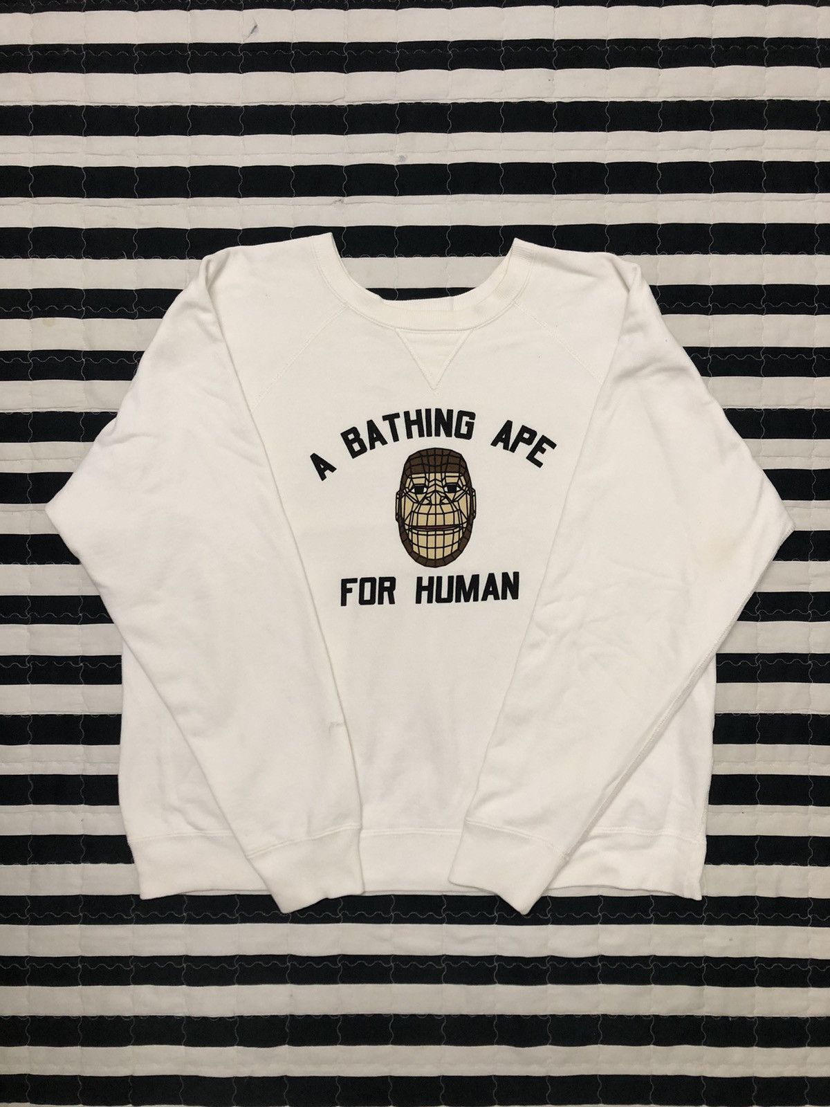 Bape × Vintage VINTAGE A BATHING APE SWEATSHIRT Size US L / EU 52-54 / 3 - 1 Thumbnail