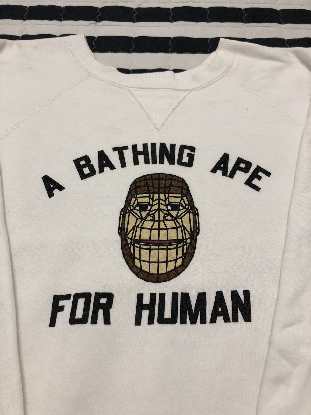 Bape × Vintage VINTAGE A BATHING APE SWEATSHIRT Size US L / EU 52-54 / 3 - 2 Thumbnail