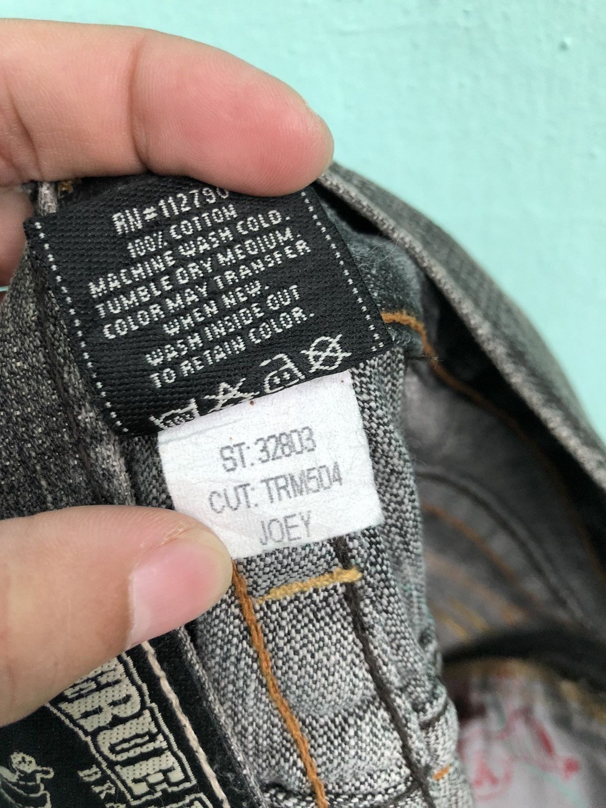 True Religion × Vintage VINTAGE TRUE RELIGION JOEY SHORT DISTRESSED DENIM JEANS Size US 31 - 8 Thumbnail