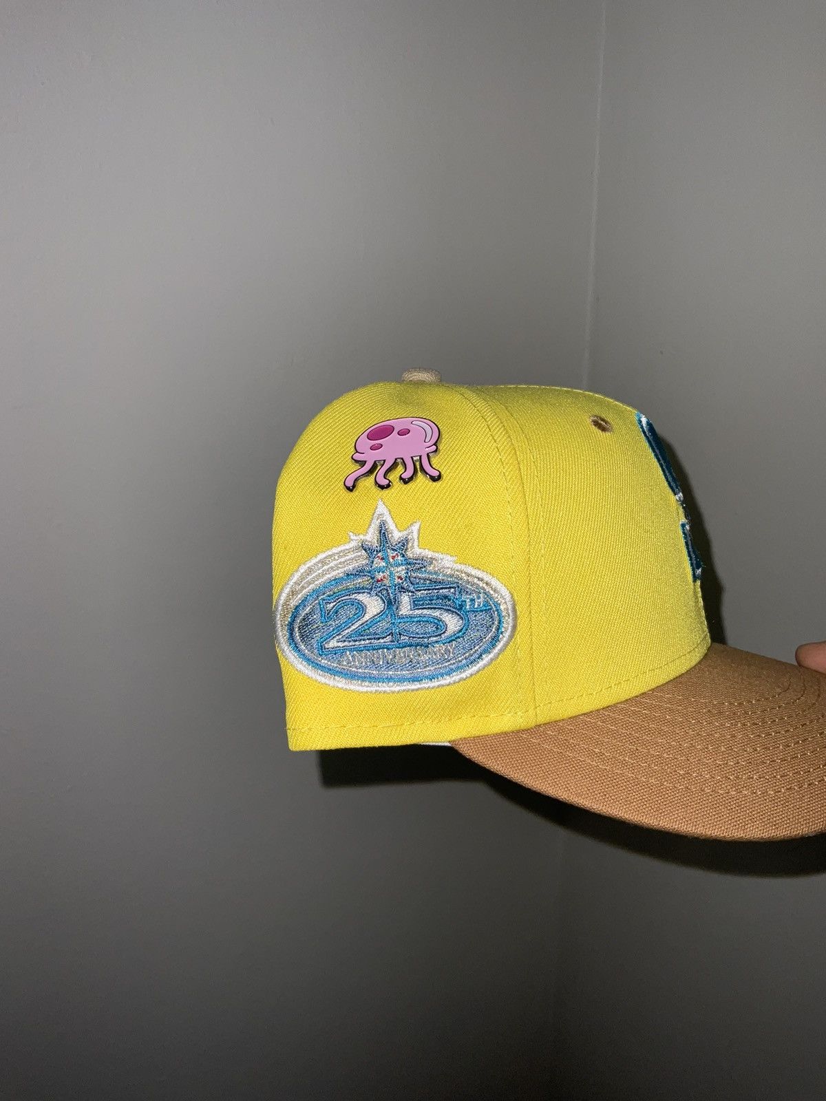 Seattle Mariners shops Sponge Bob Fitted Capanova Exclusive (Not Hat Club)