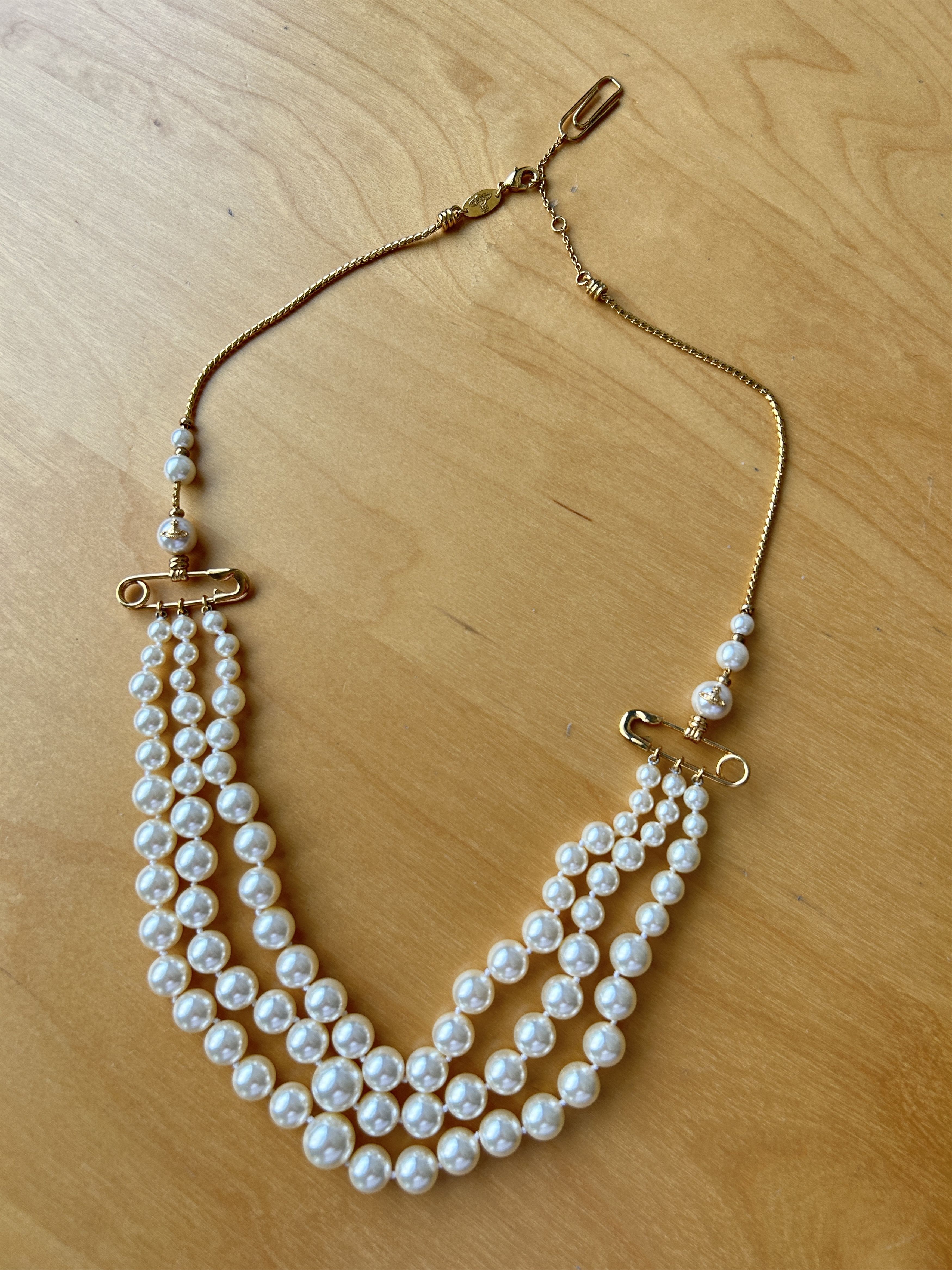 Vivienne Westwood Epic 3 row Pearl necklace w/ paper clip / safety pin