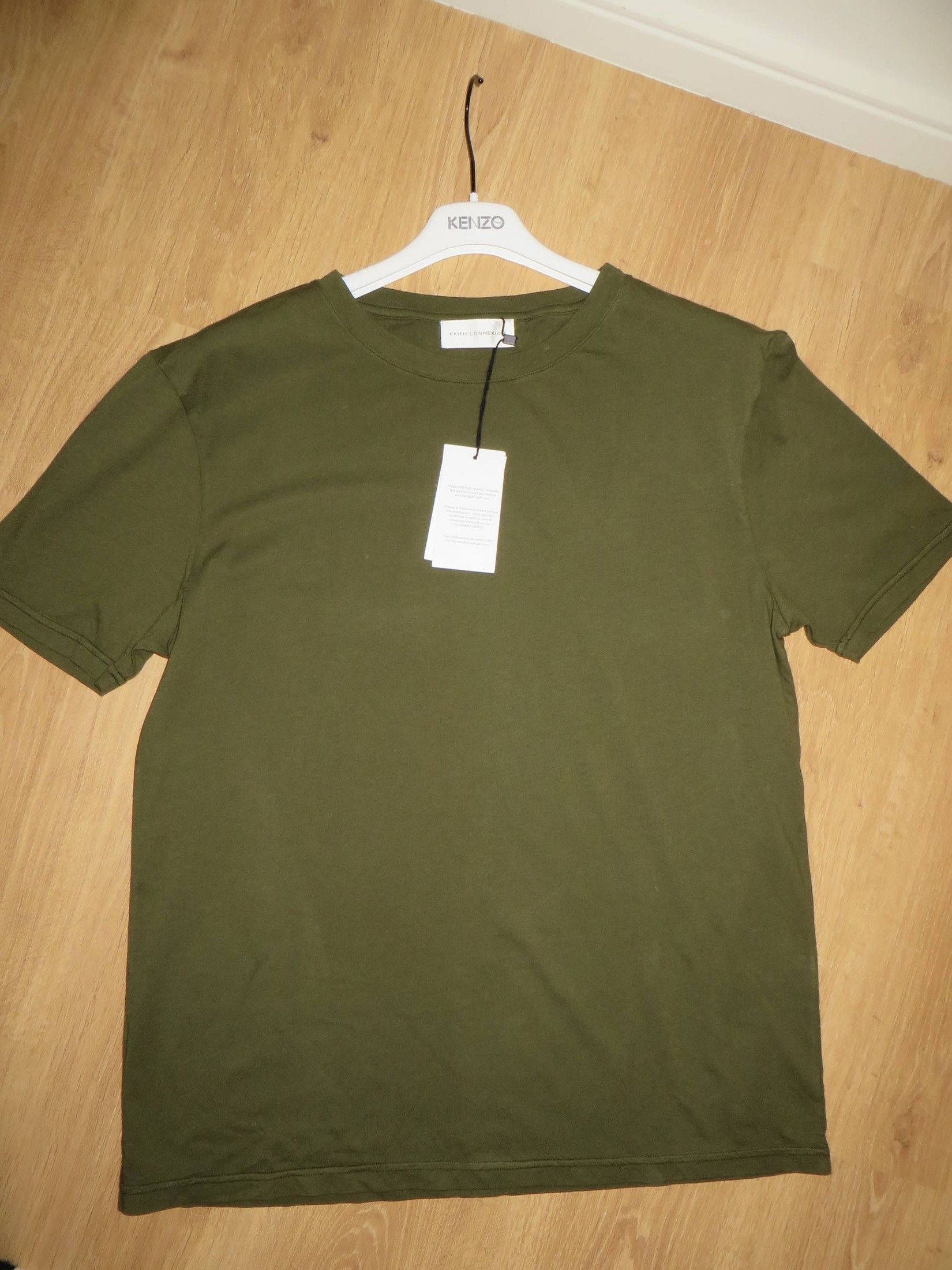 Faith Connexion Classic t-shirt Size US L / EU 52-54 / 3 - 11 Thumbnail