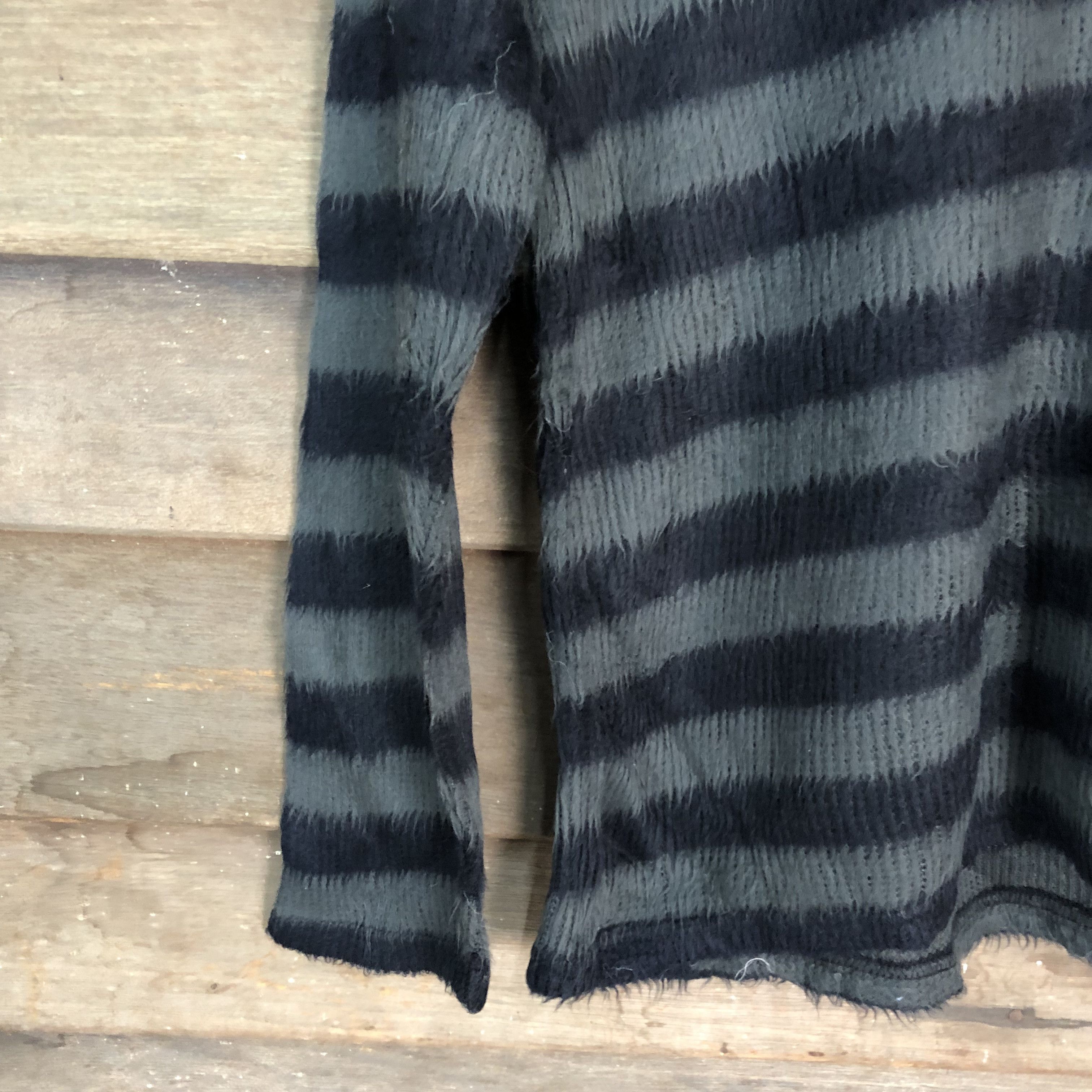 Vintage Final Bask Stripe Shag Shaggy Fur Mohair Knitwear #6712 Size US L / EU 52-54 / 3 - 4 Thumbnail