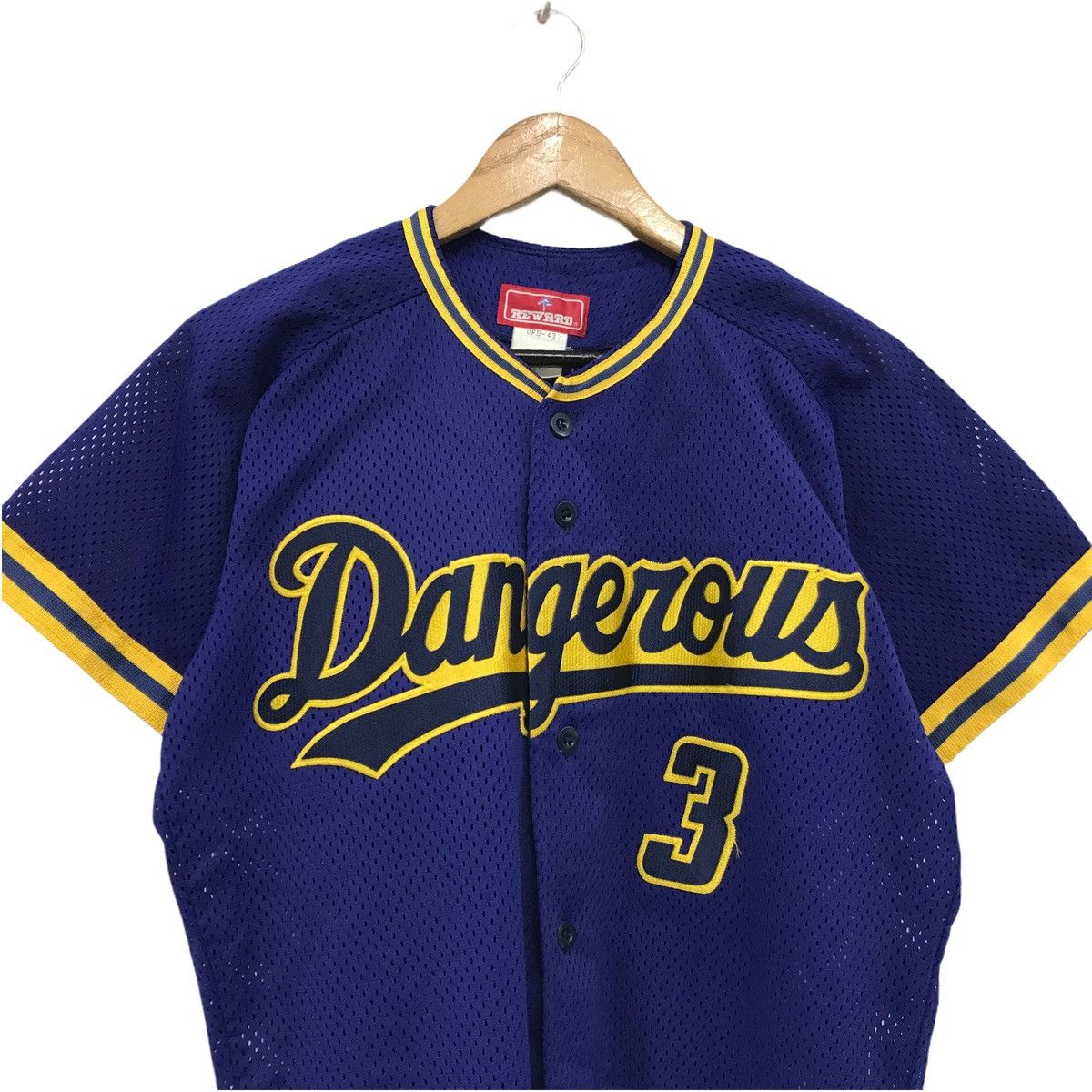 Sports Specialties × Vintage Vintage Dangerous Jersey Sports Size US M / EU 48-50 / 2 - 3 Thumbnail