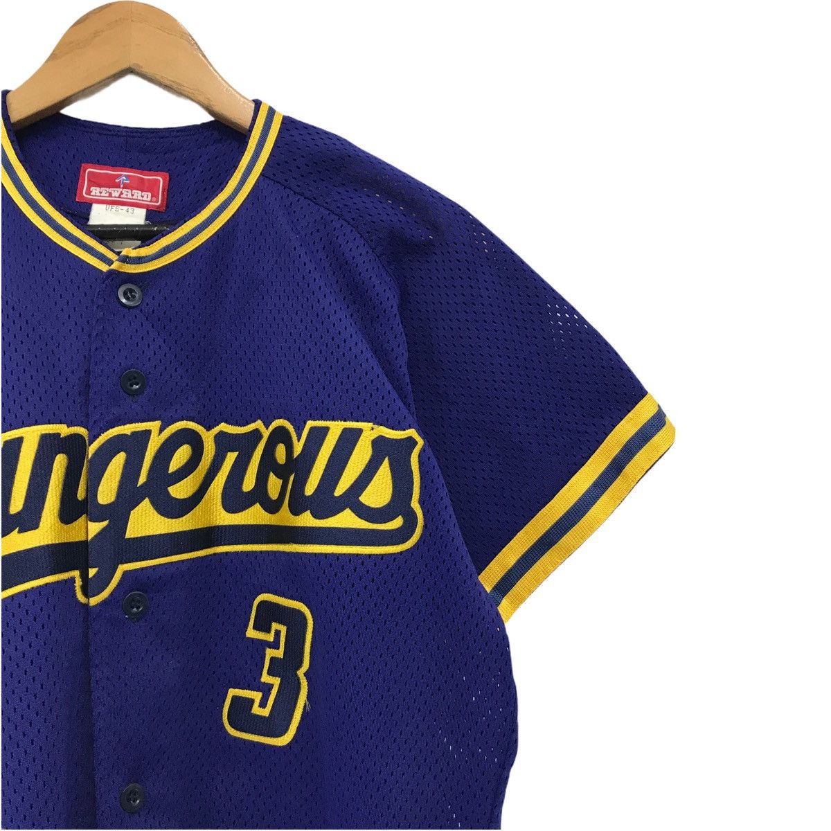 Sports Specialties × Vintage Vintage Dangerous Jersey Sports Size US M / EU 48-50 / 2 - 4 Thumbnail