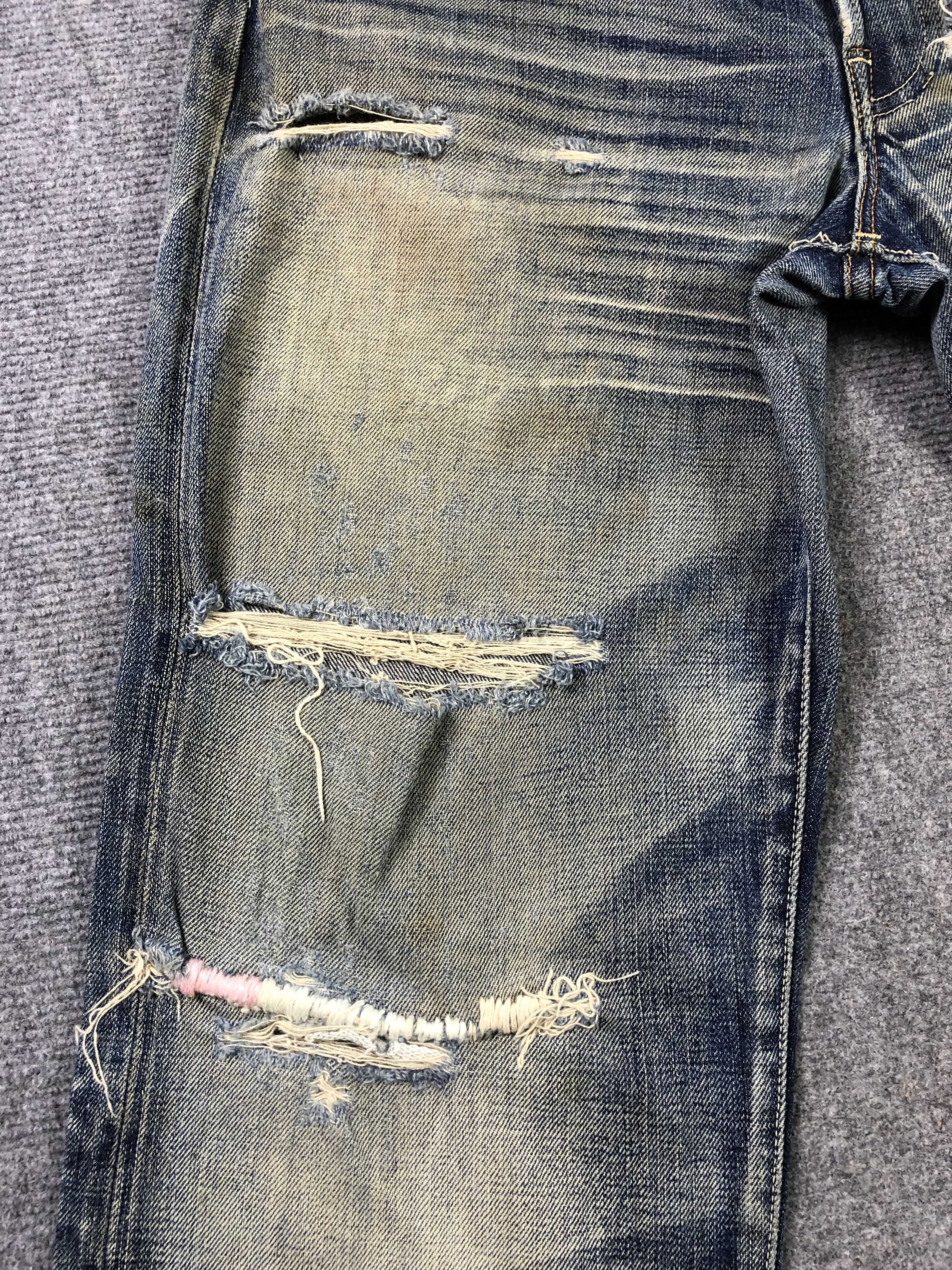 Levi's Faded Blue Vintage Levis Big E LVC Denim Jeans 33x33 Size US 33 - 10 Thumbnail