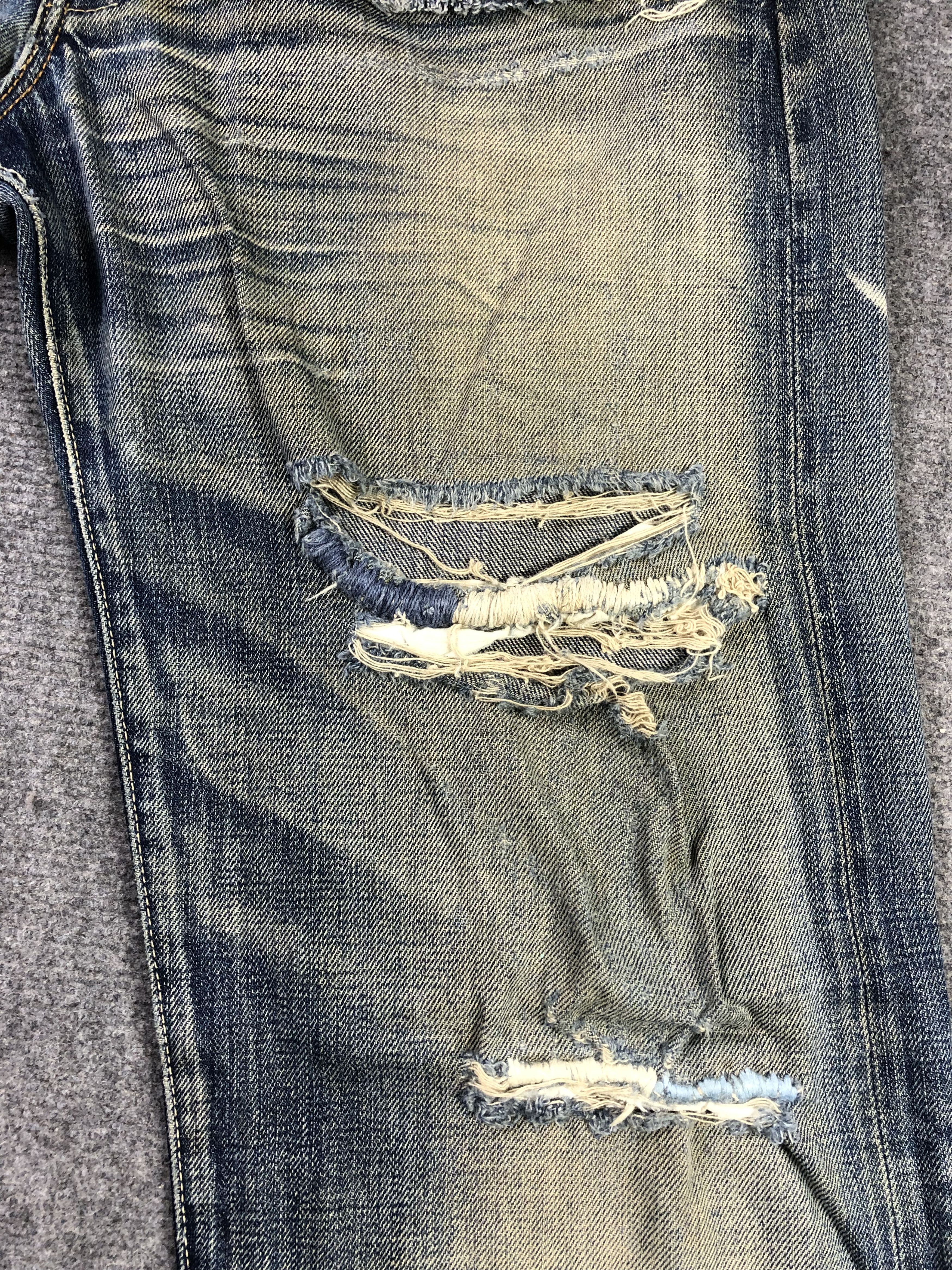 Levi's Faded Blue Vintage Levis Big E LVC Denim Jeans 33x33 Size US 33 - 11 Thumbnail