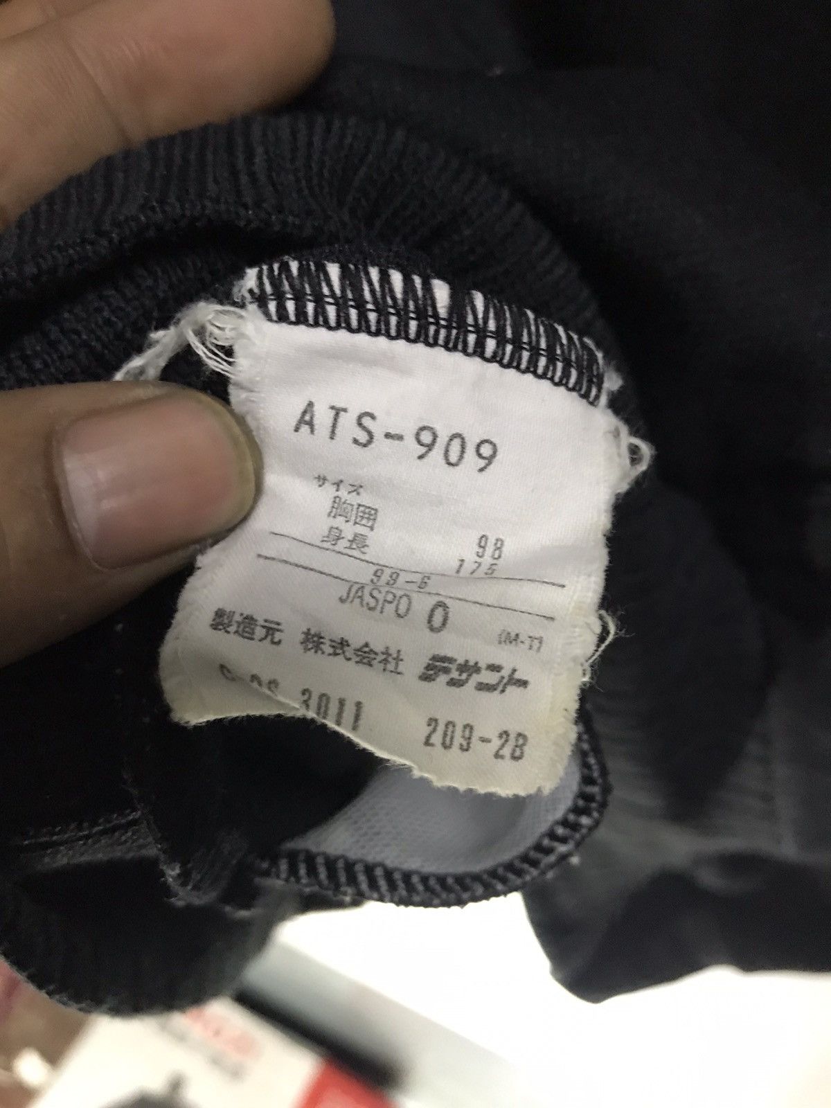 Adidas × Vintage Vintage adidas sweater Size US L / EU 52-54 / 3 - 4 Thumbnail
