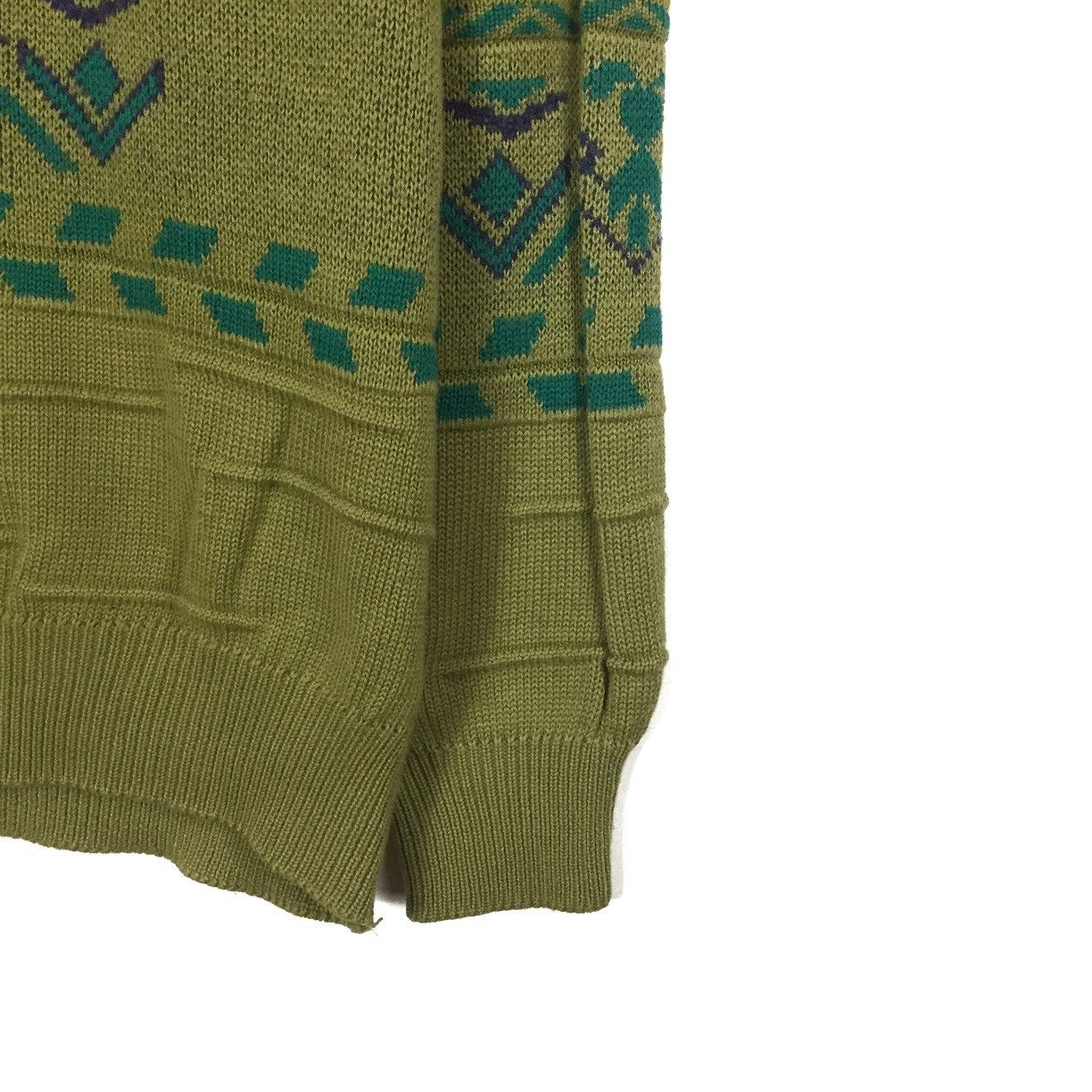 Japanese Brand × Vintage Vintage Aderos Fleece Sweatshirt CrewNeck Art Design Knit Size US M / EU 48-50 / 2 - 3 Thumbnail