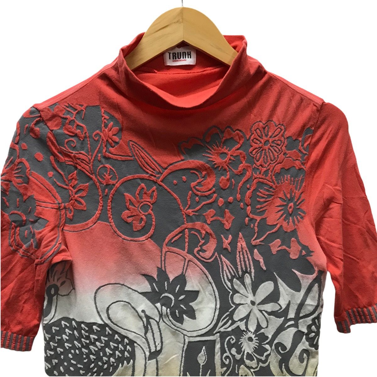 Hiroko Koshino Homme × Japanese Brand Vintage Hiroko Koshino Shirt Embroidery Art Trunk Hiroko Size US S / EU 44-46 / 1 - 3 Thumbnail
