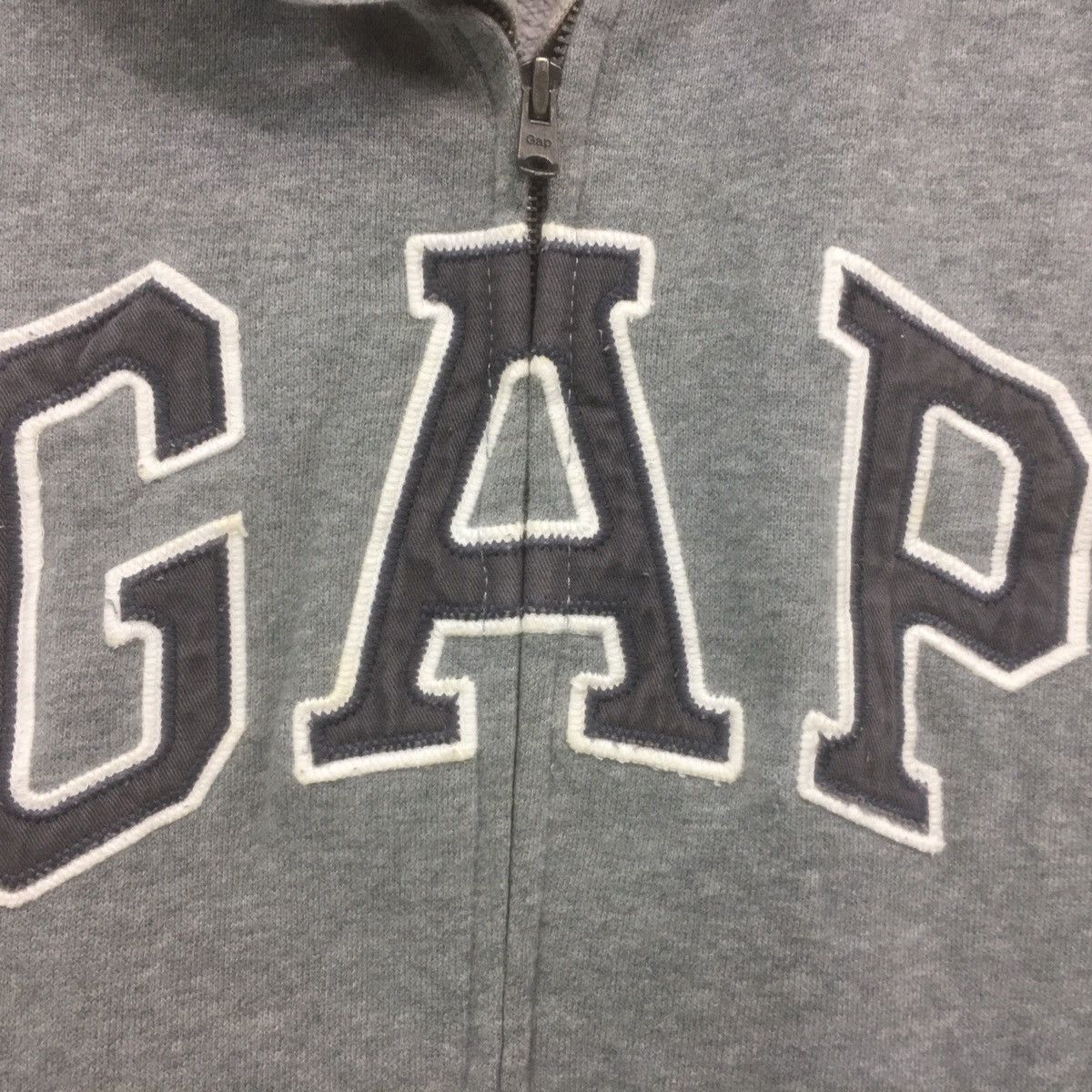 Gap × Japanese Brand Vintage GAP Sweater GAP Hoodie GAP Biglogo Size US S / EU 44-46 / 1 - 3 Thumbnail