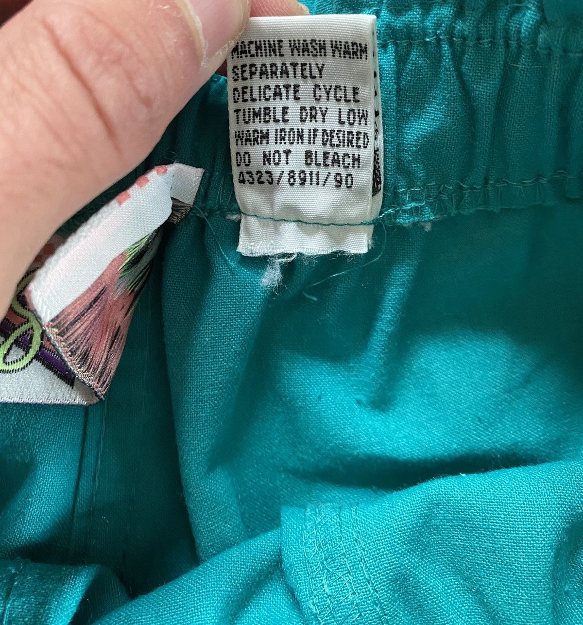 Vintage Vintage NWT ‘90 90’s South Breeze Shorts Size US 32 / EU 48 - 11 Thumbnail