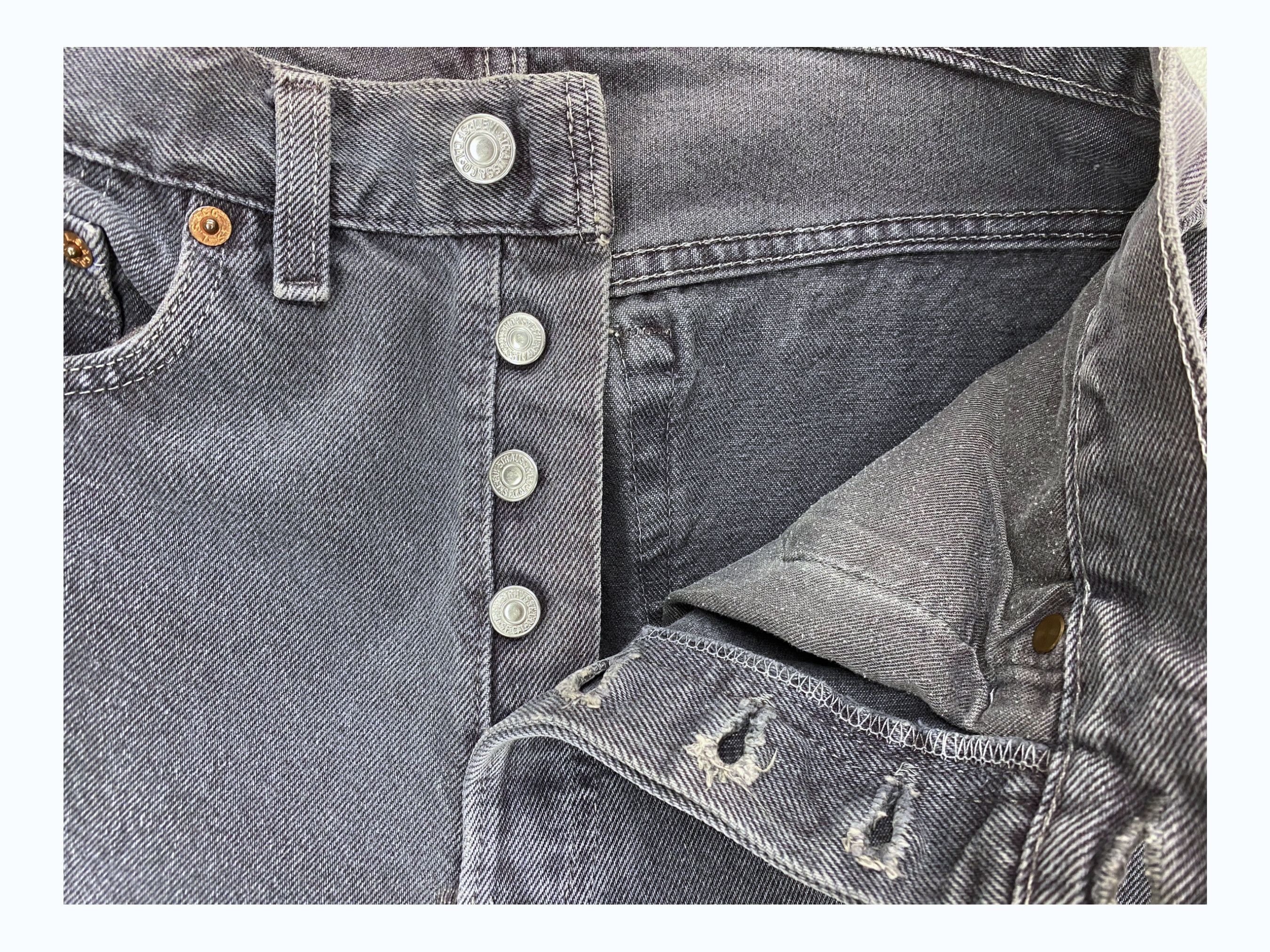 Levi's Levis 501 Jeans Vintage Levis High Waisted Jeans Size US 29 - 12 Thumbnail