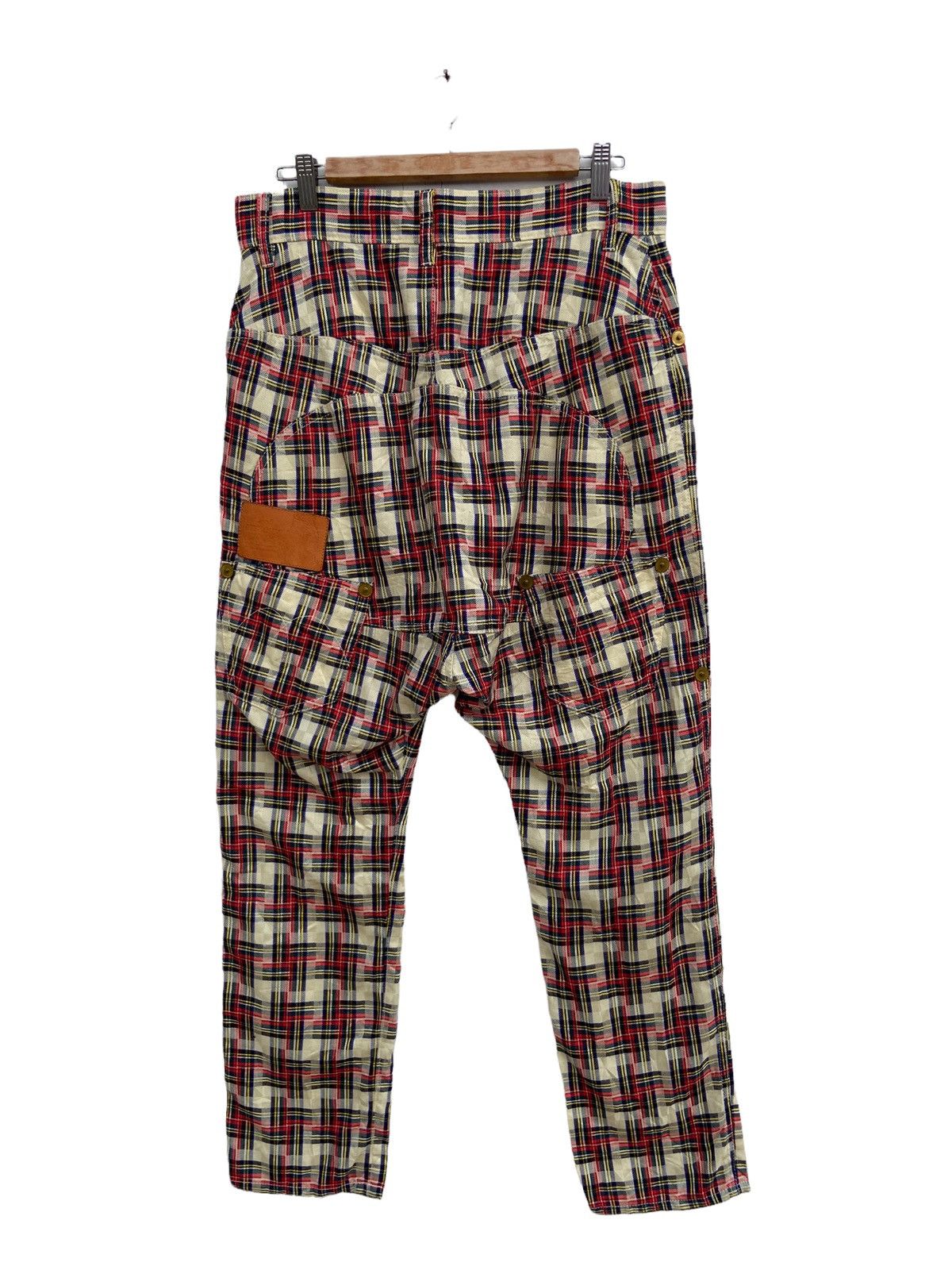 Issey Miyake MERCIBEAUCOUP RED TARTAN CROTCH PANT Size US 32 / EU 48 - 2 Thumbnail