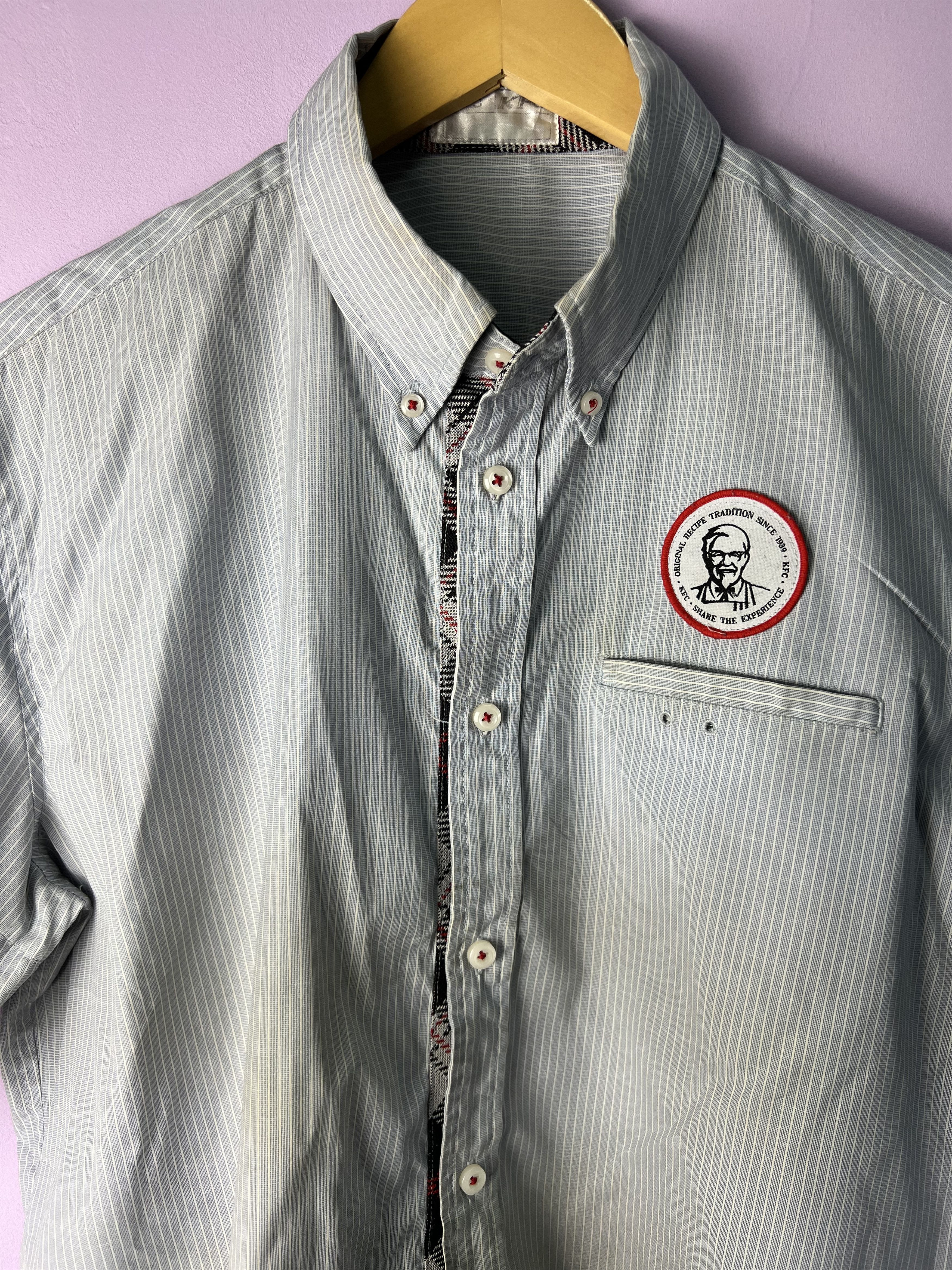Japanese Brand 🔥Vintage KFC Shirts Size US L / EU 52-54 / 3 - 9 Thumbnail