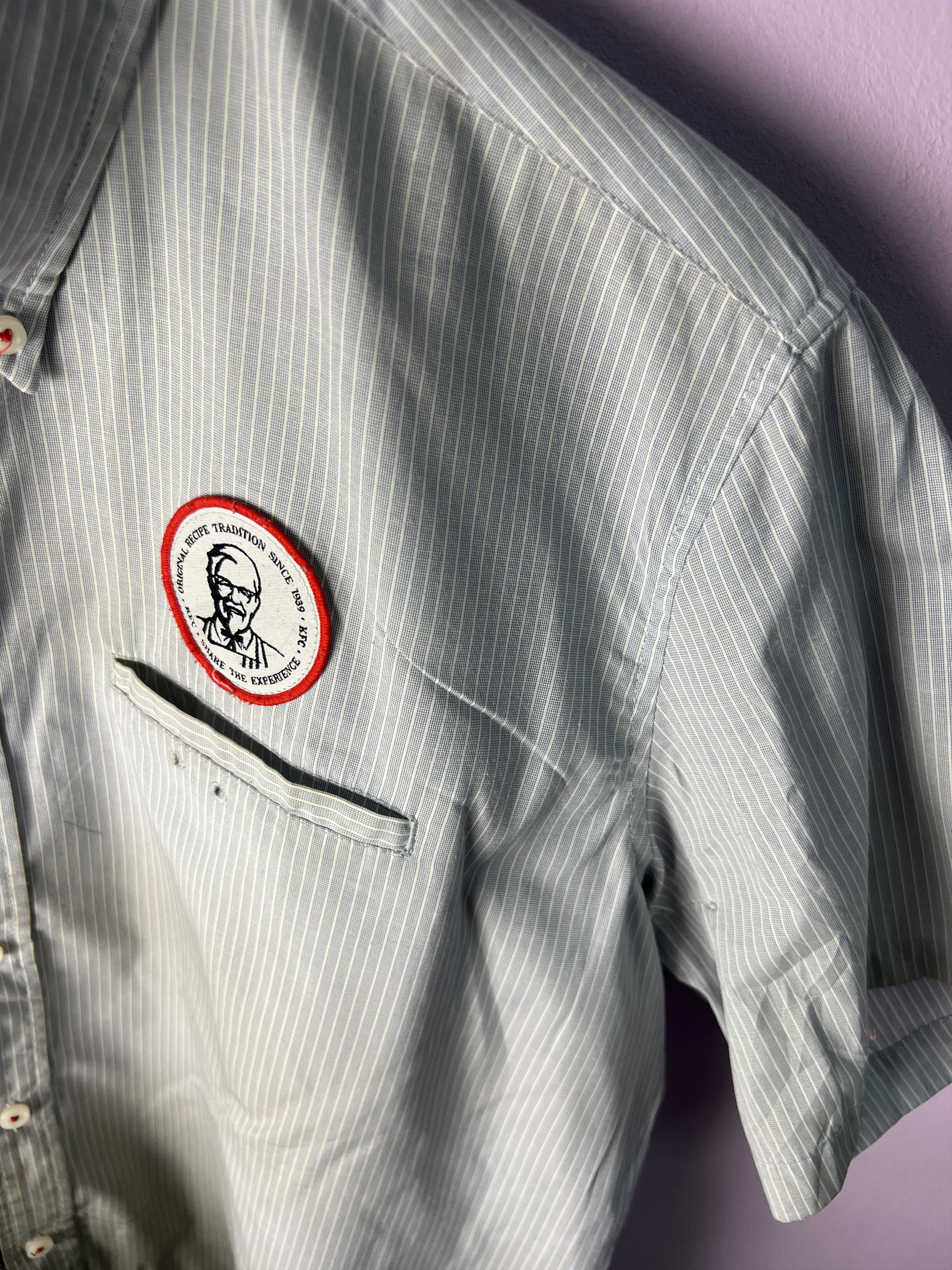 Japanese Brand 🔥Vintage KFC Shirts Size US L / EU 52-54 / 3 - 6 Thumbnail