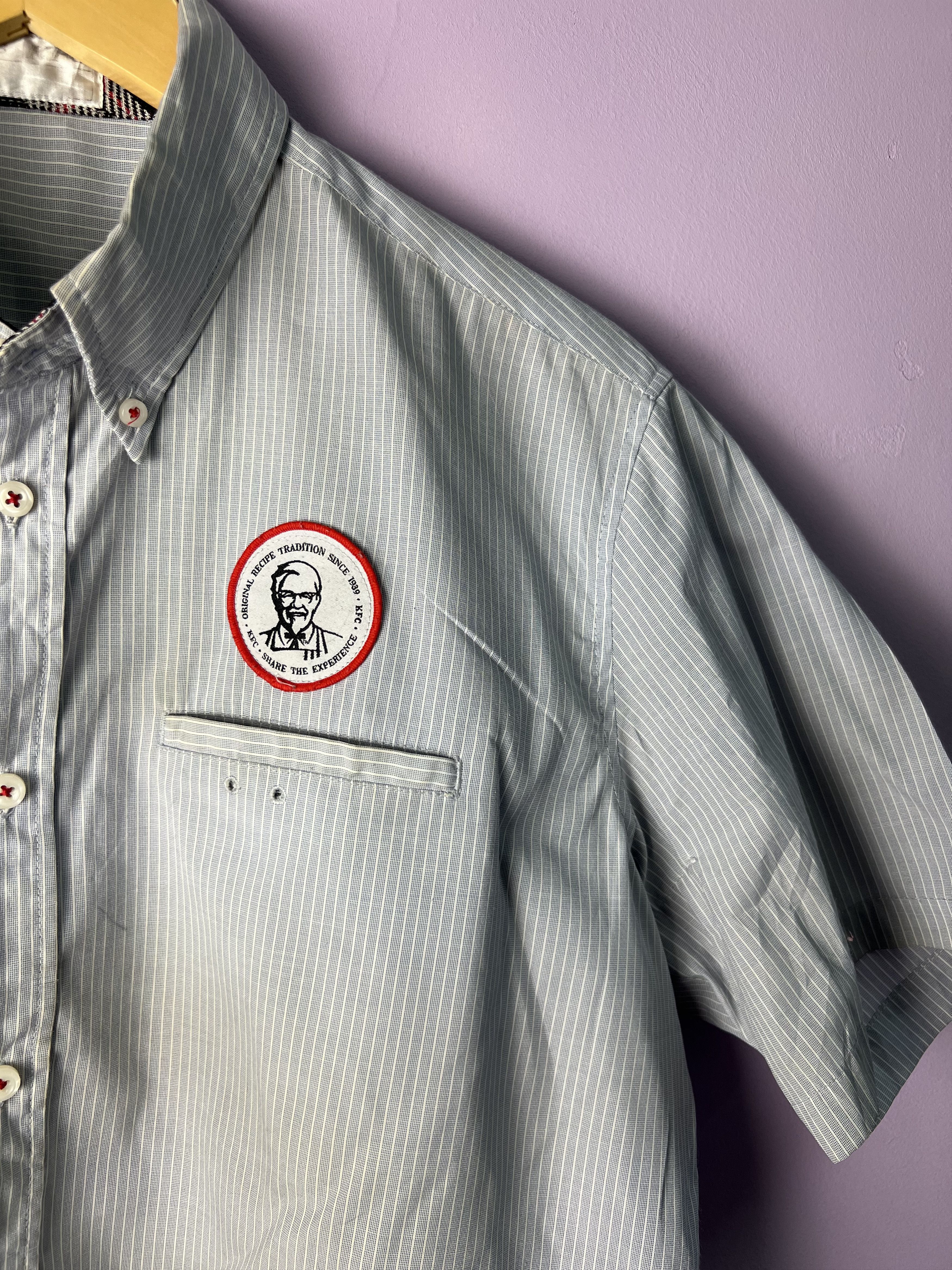 Japanese Brand 🔥Vintage KFC Shirts Size US L / EU 52-54 / 3 - 5 Thumbnail