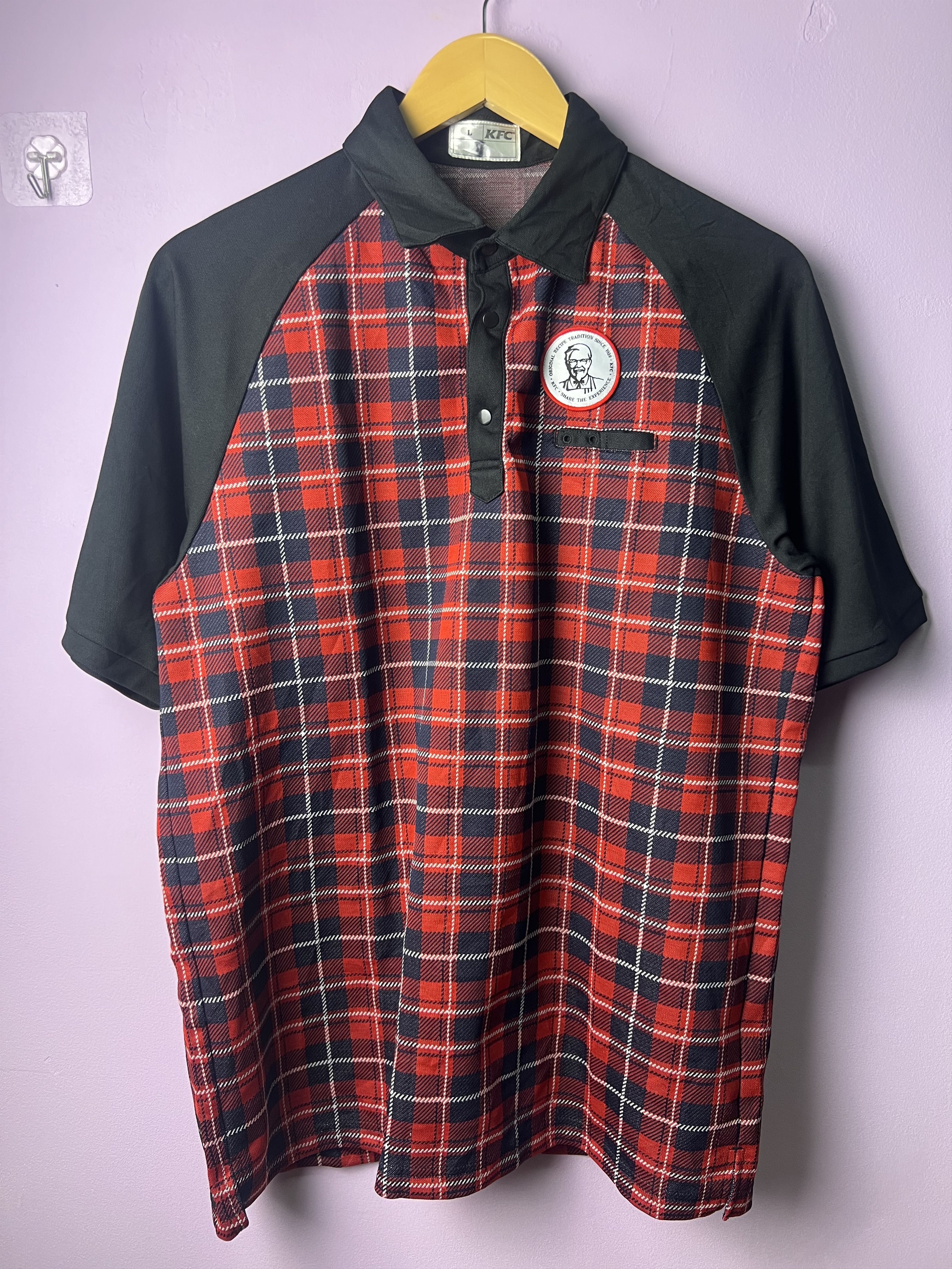 Other 🔥Vintage KFC Checkered Polo Tees Size US M / EU 48-50 / 2 - 1 Thumbnail